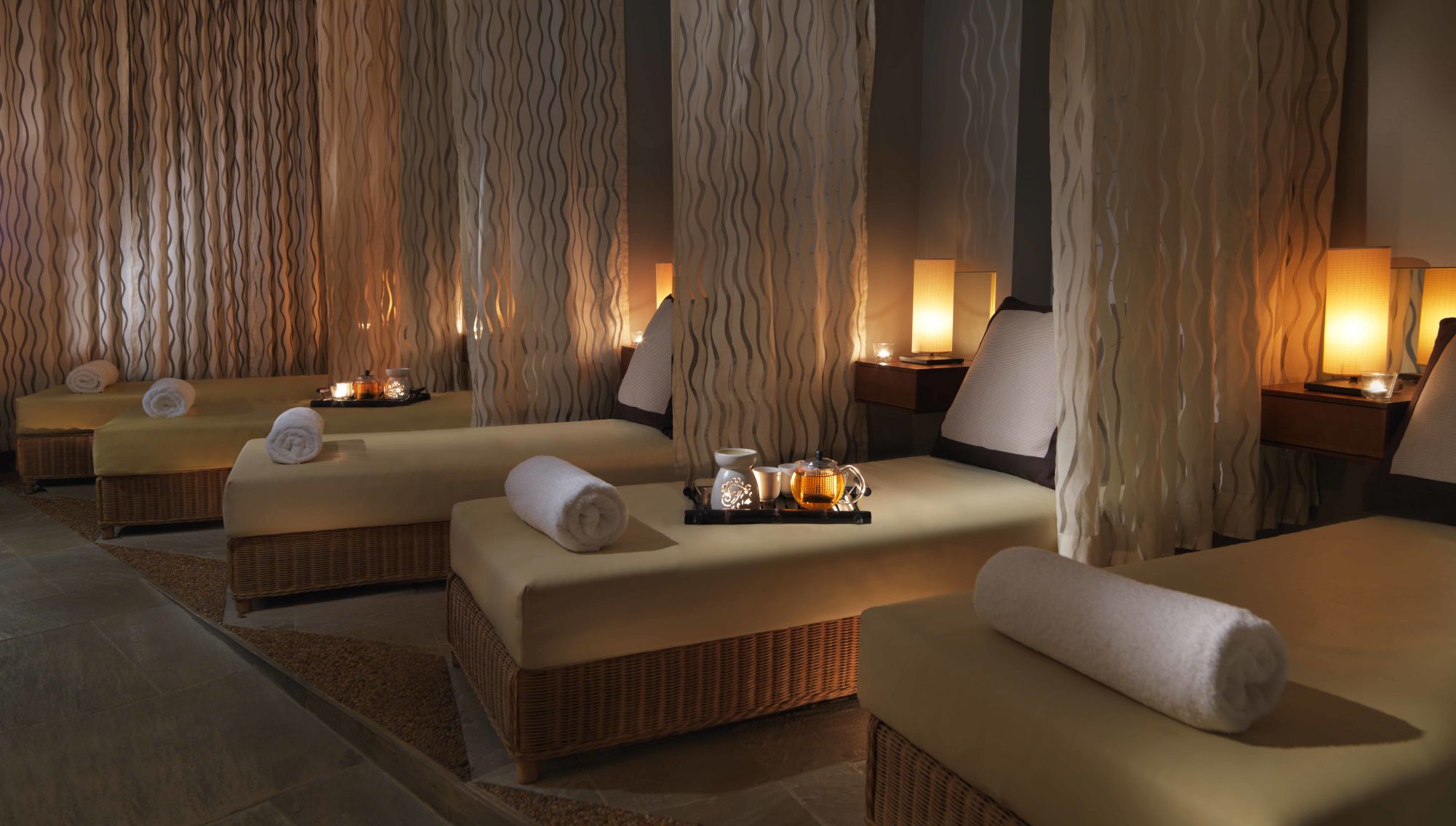 Swissotel The Stamford à Singapour: Willow Stream Spa Relaxation Lounge @ Fairmont