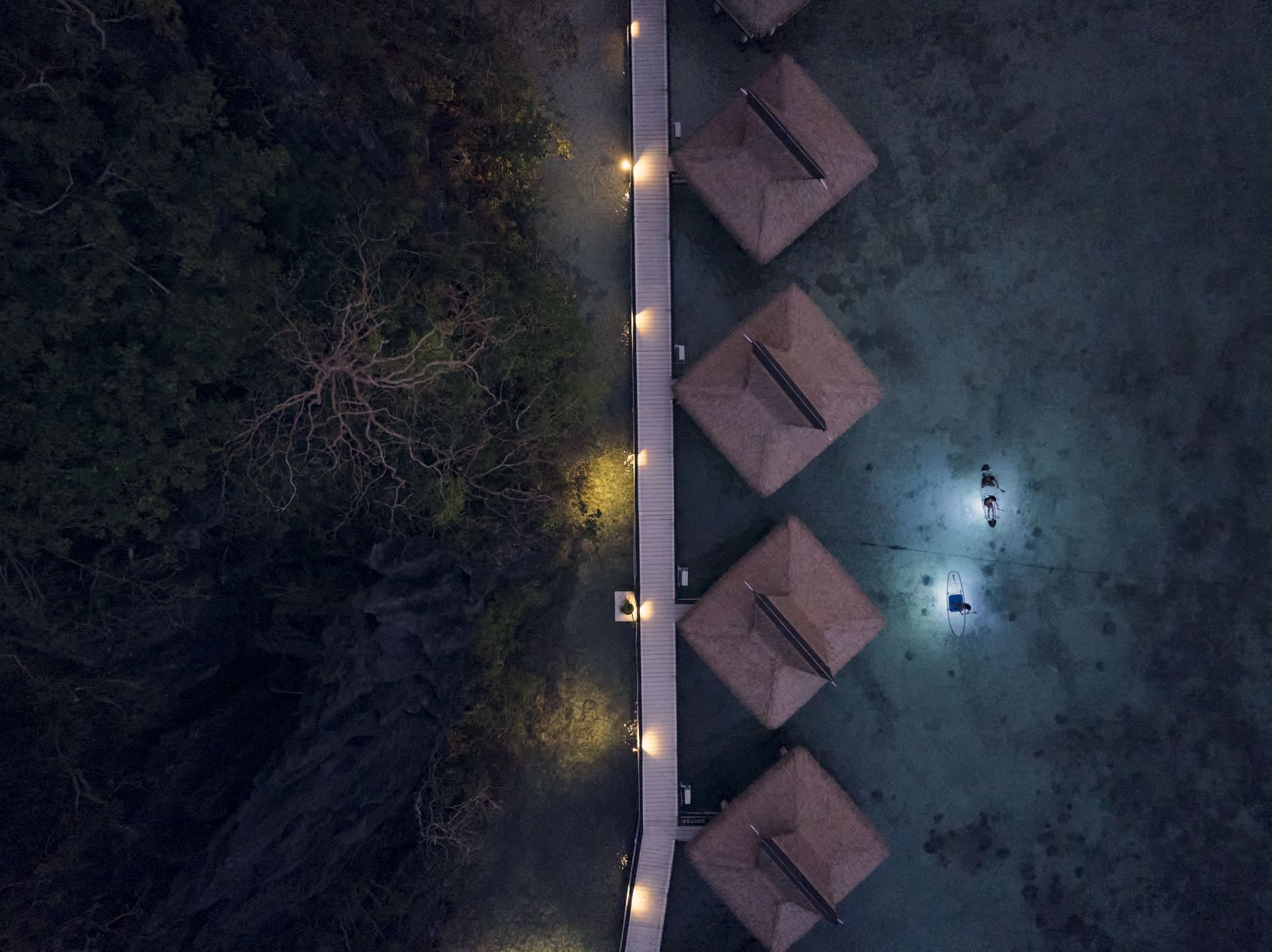 El Nido Resorts Lagen Island in Palawan: Clear Kayak and Paddleboard