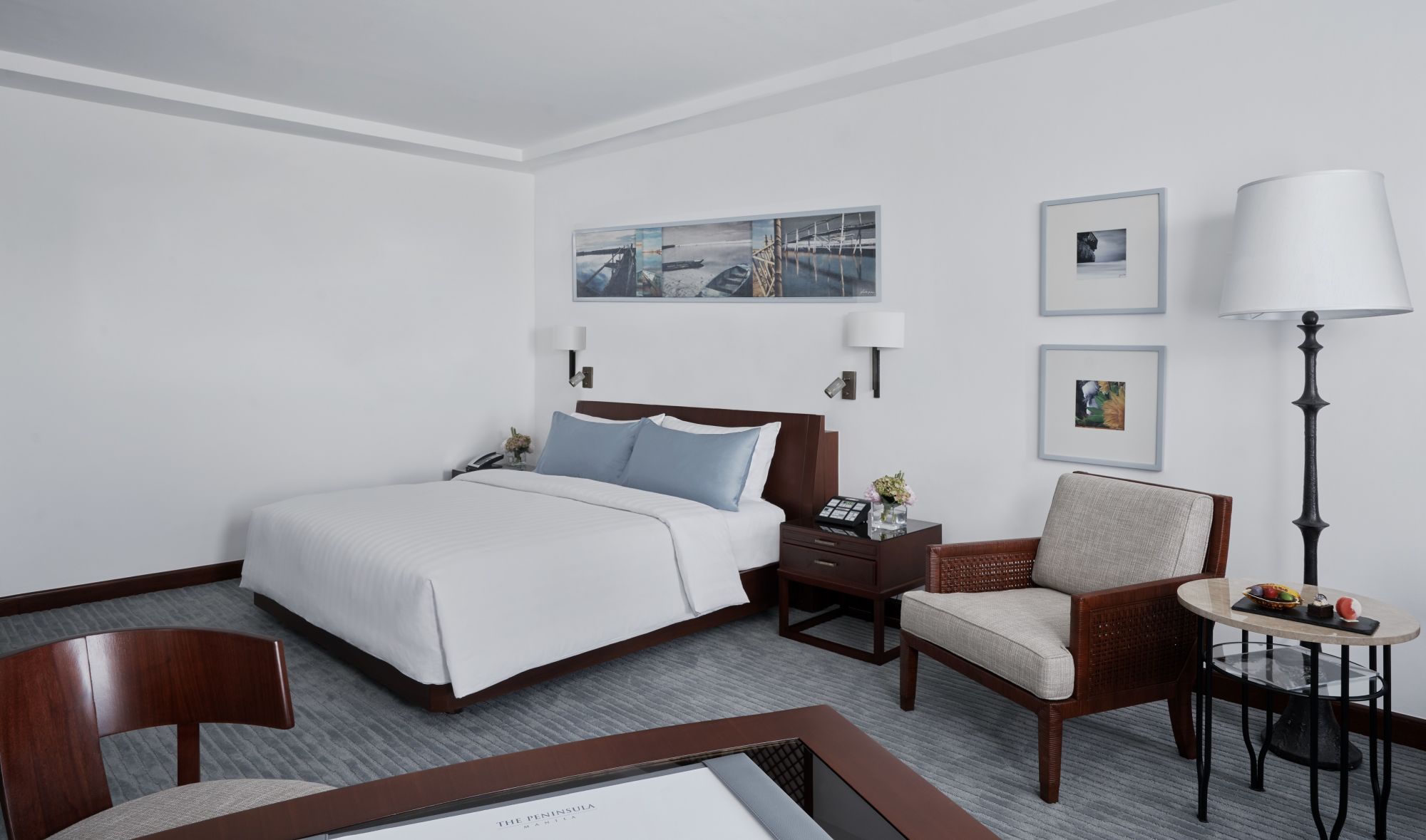 The Peninsula à Manille:  Grand Deluxe