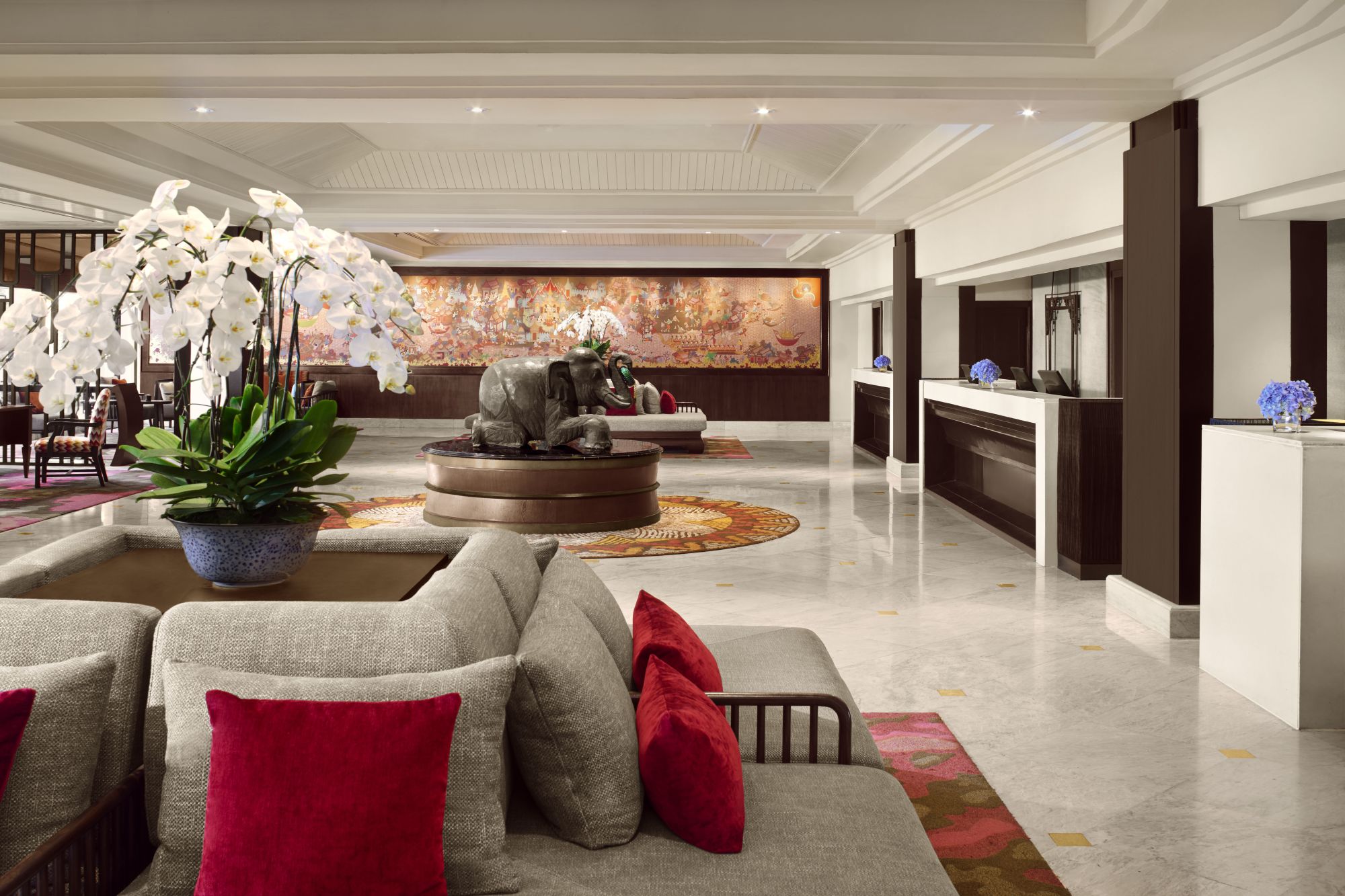 Anantara Riverside Bangkok Resort: Lobby | Reception