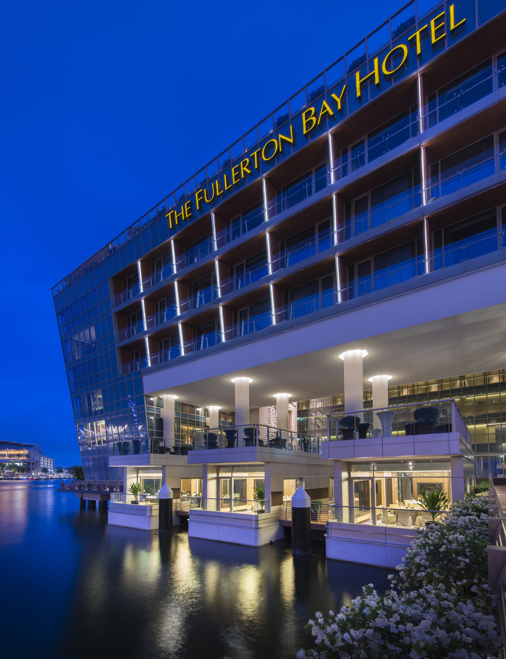 The Fullerton Bay in Singapur: The Fullerton Bay Hotel Singapore by night