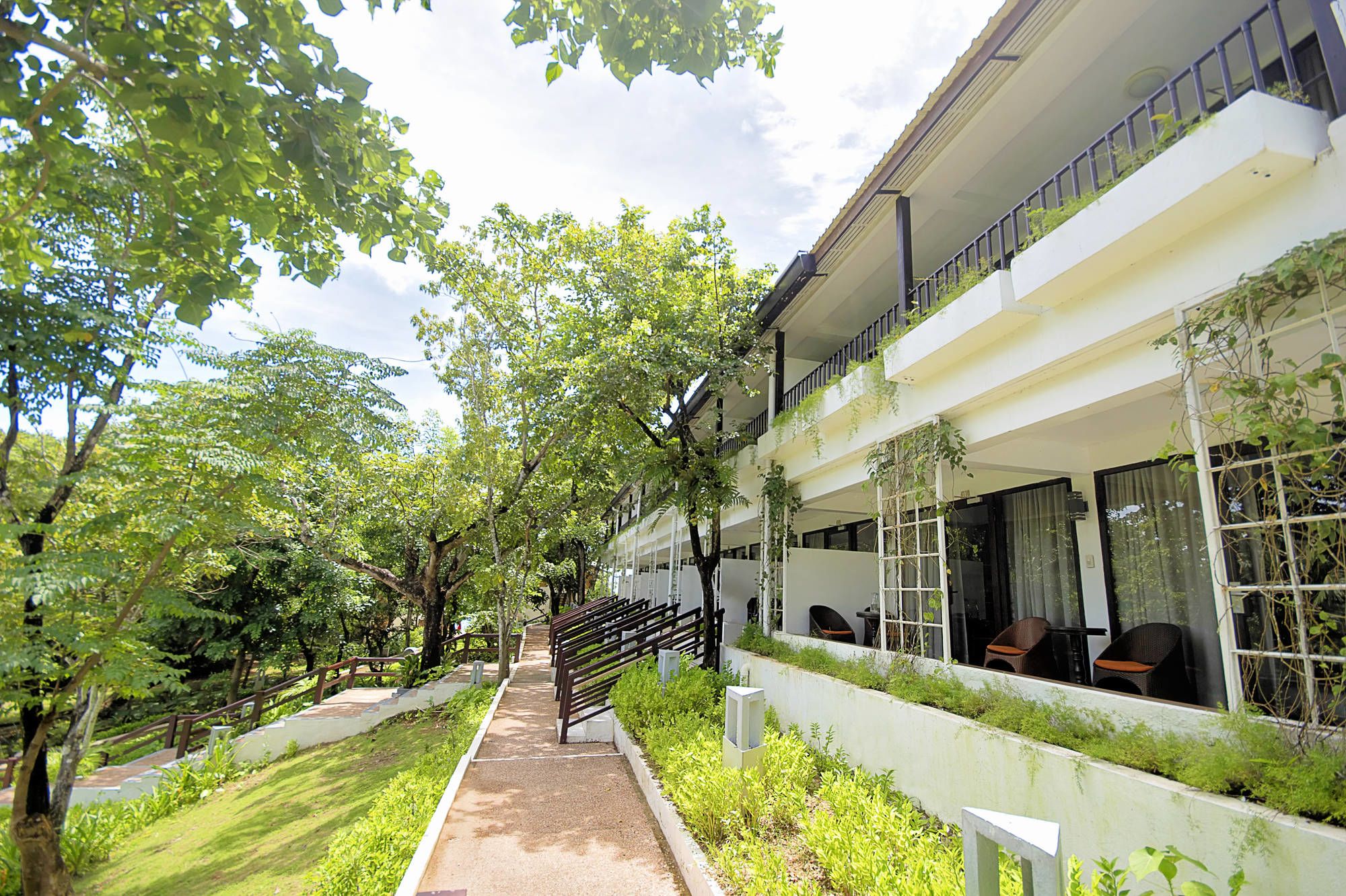 Discovery Coron in Palawan:  Garden Suite | Veranda