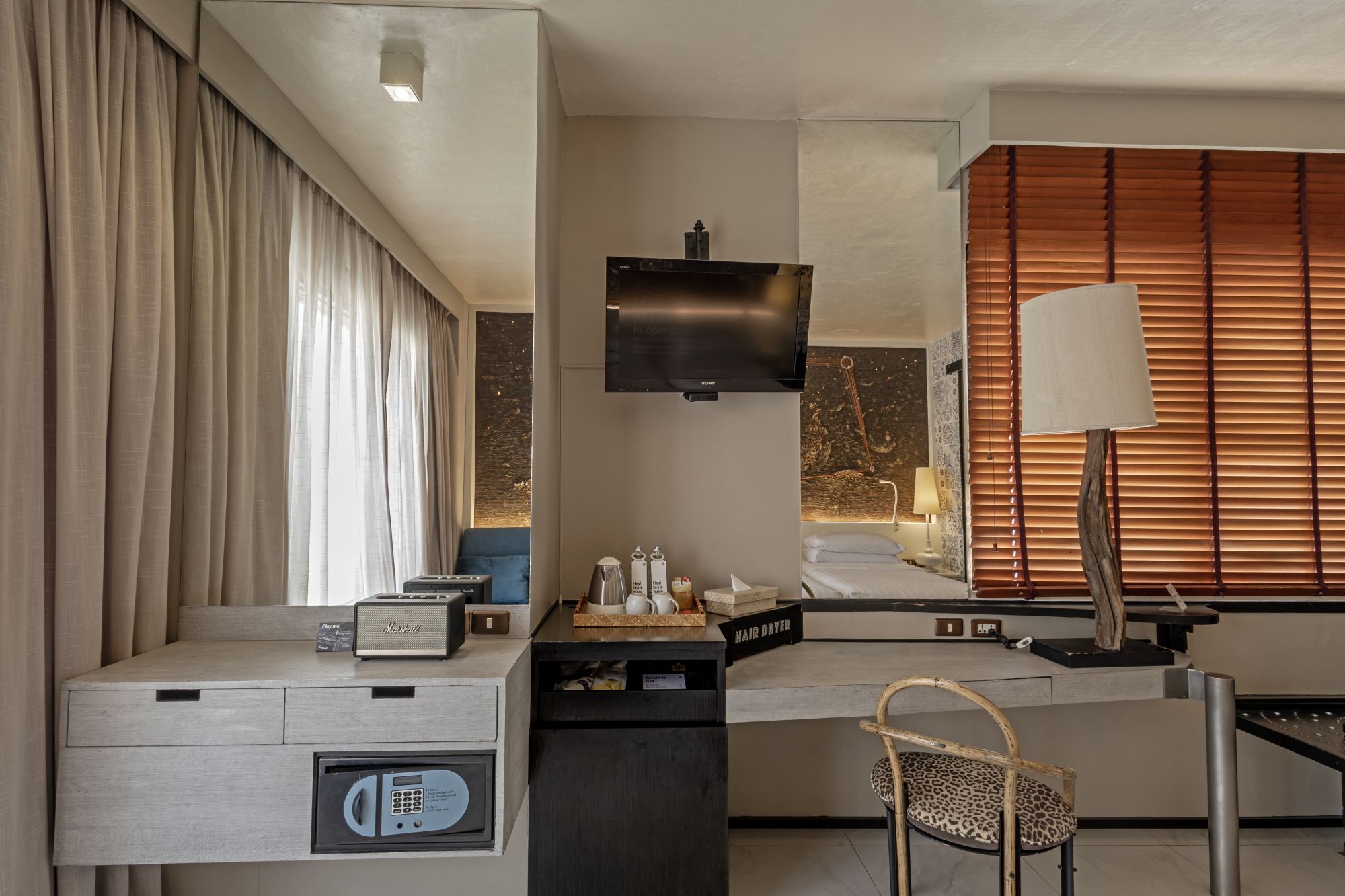 Siam@Siam Design Hotel Bangkok: Deluxe Corner