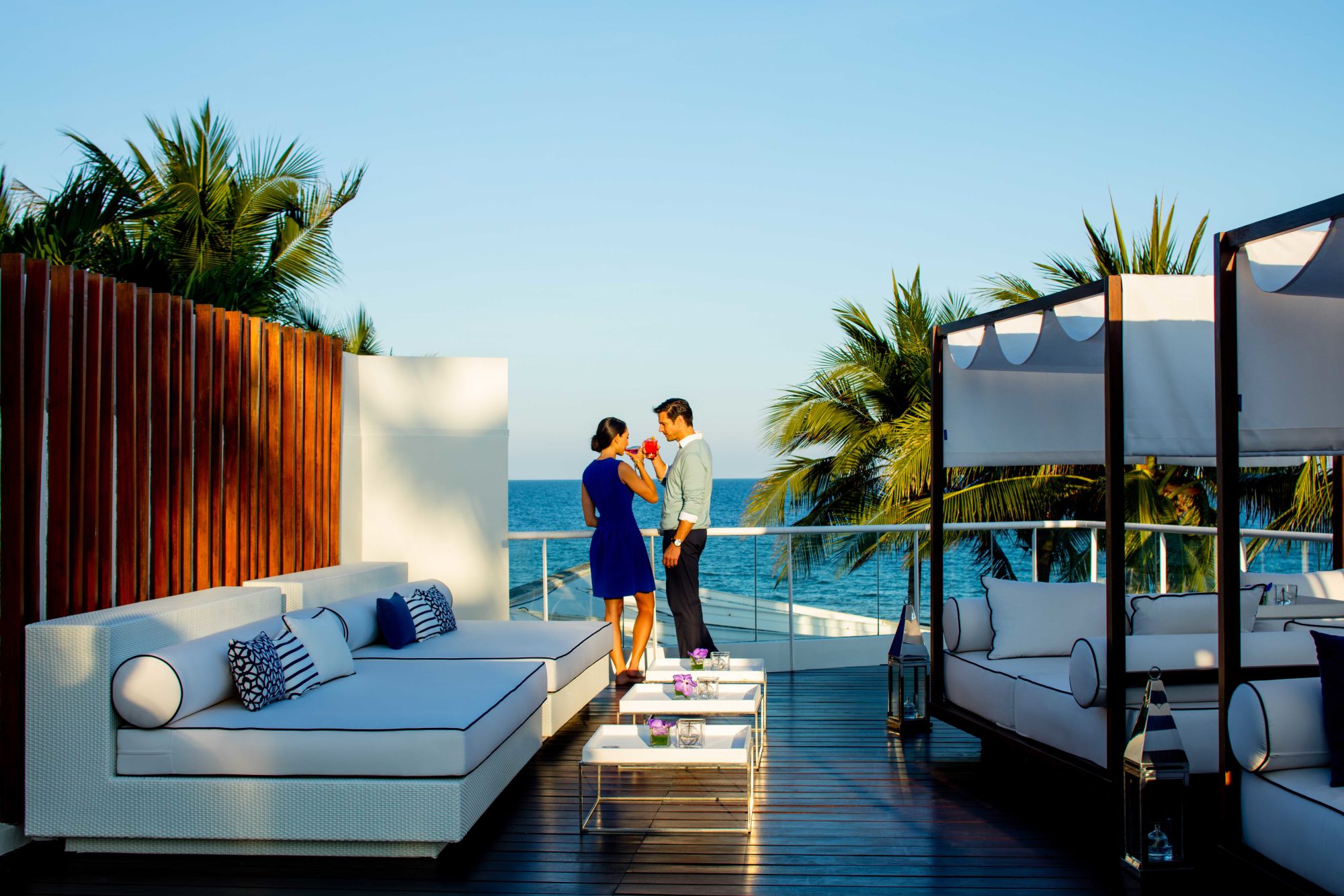 InterContinental Hua Hin Resort: Azure Bar