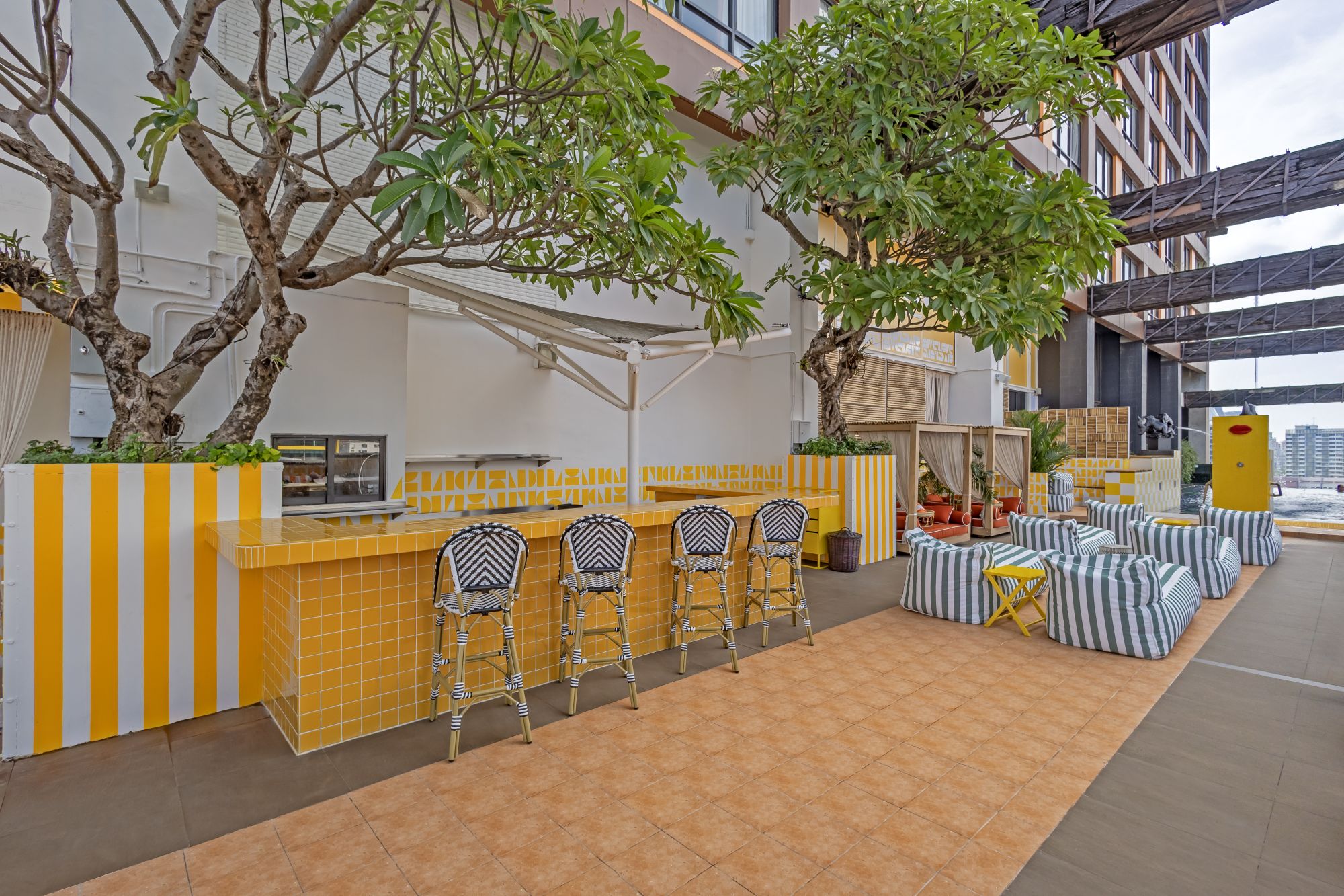 Siam@Siam Design Hotel Bangkok: Pool Bar