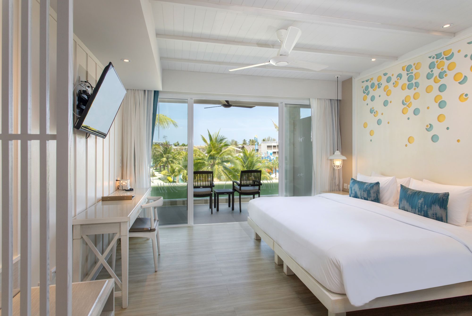 The Sands Khao Lak by Katathani: Family Slide Room