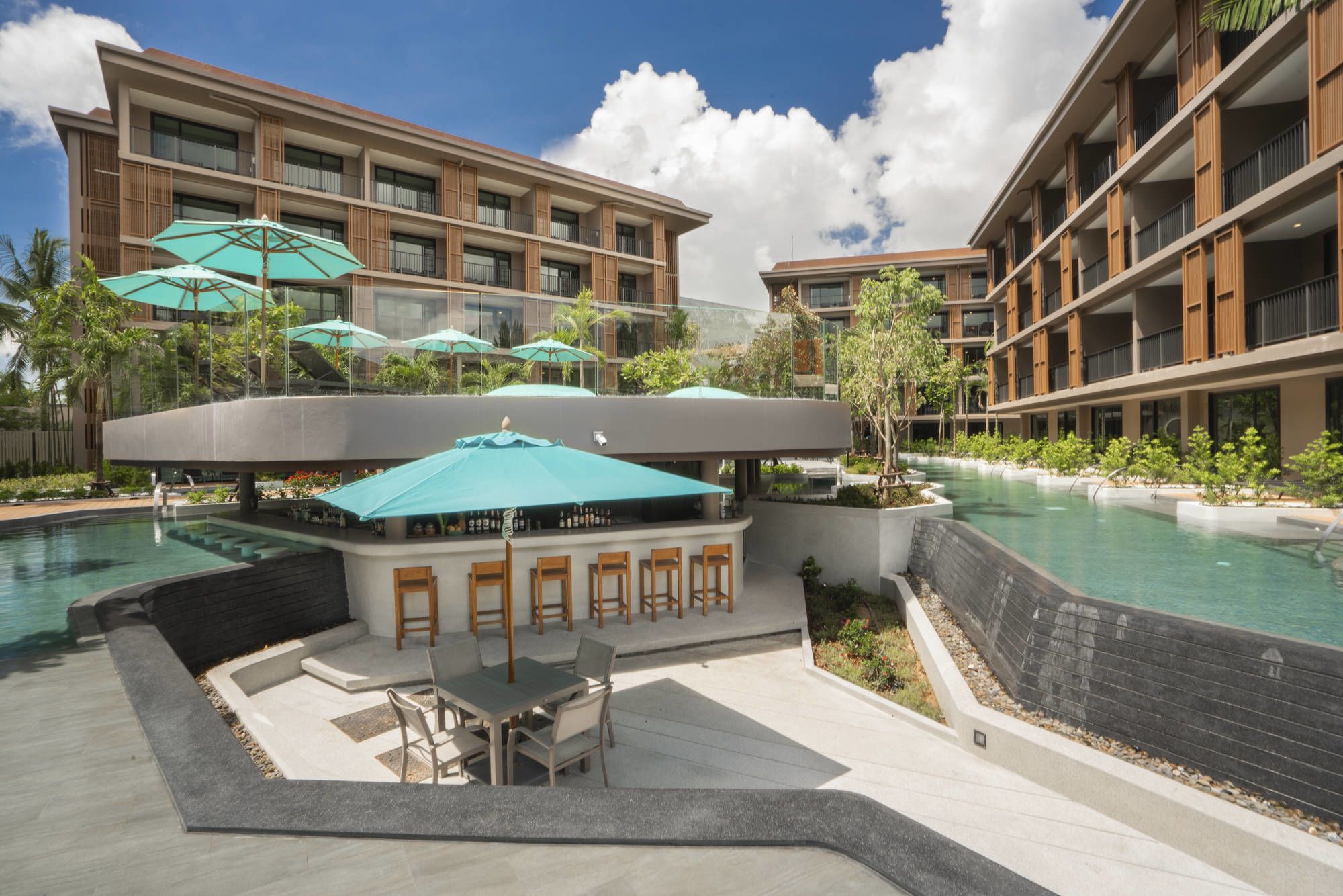 La Flora Khao Lak: Flora Wing Pool Bar