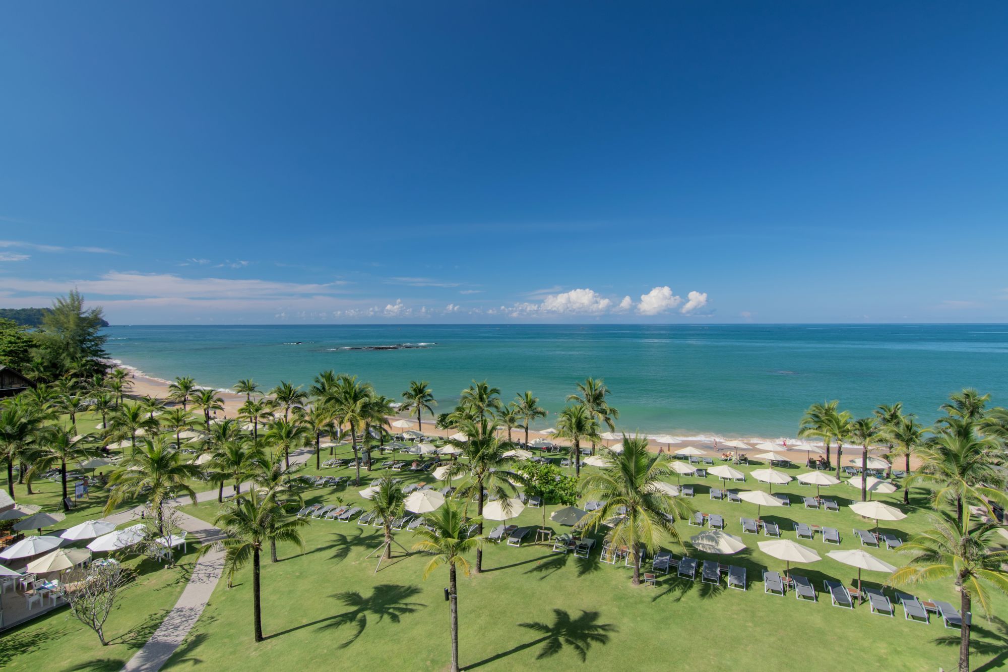 The Sands Khao Lak by Katathani: Beach
