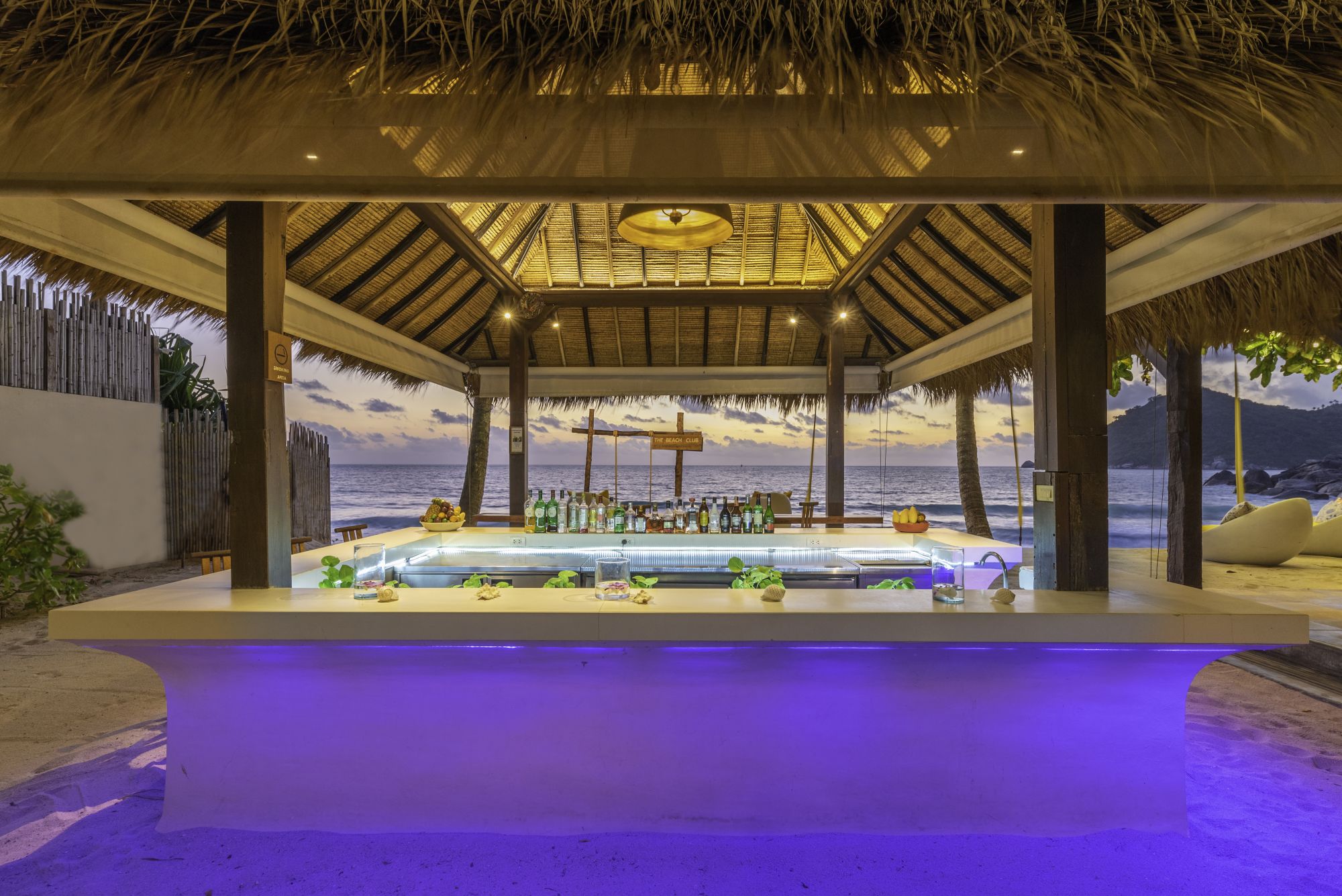 Buri Rasa Village Phangan à Ko Phangan: The Beach Club Restaurant