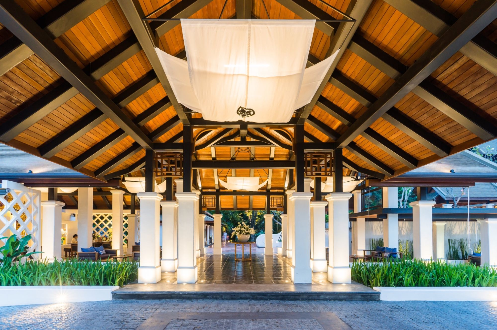 Chaweng Regent Beach Resort in Ko Samui: Lobby | Entrance