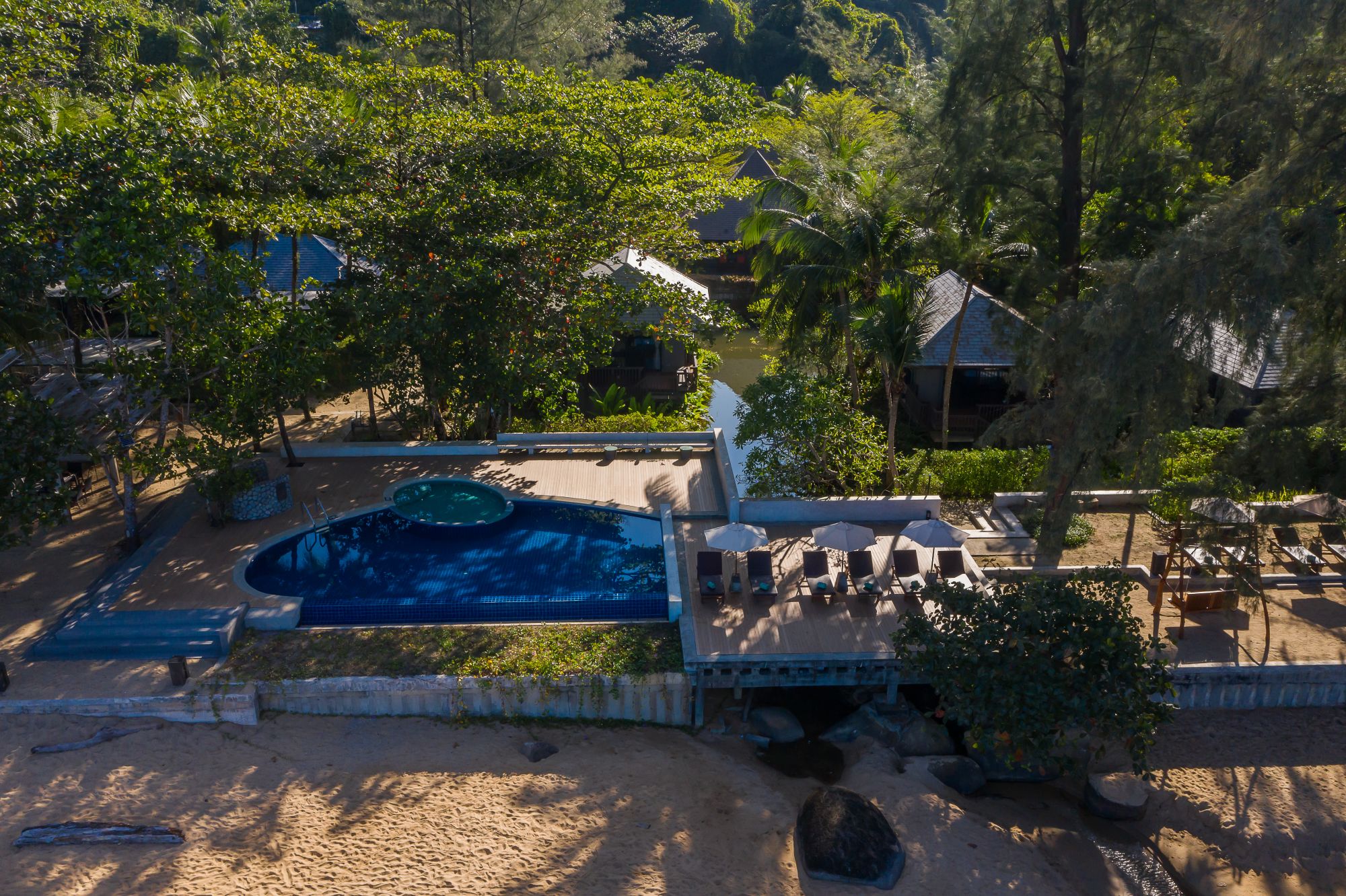 Khaolak Wanaburee Resort in Khao Lak: Birds View