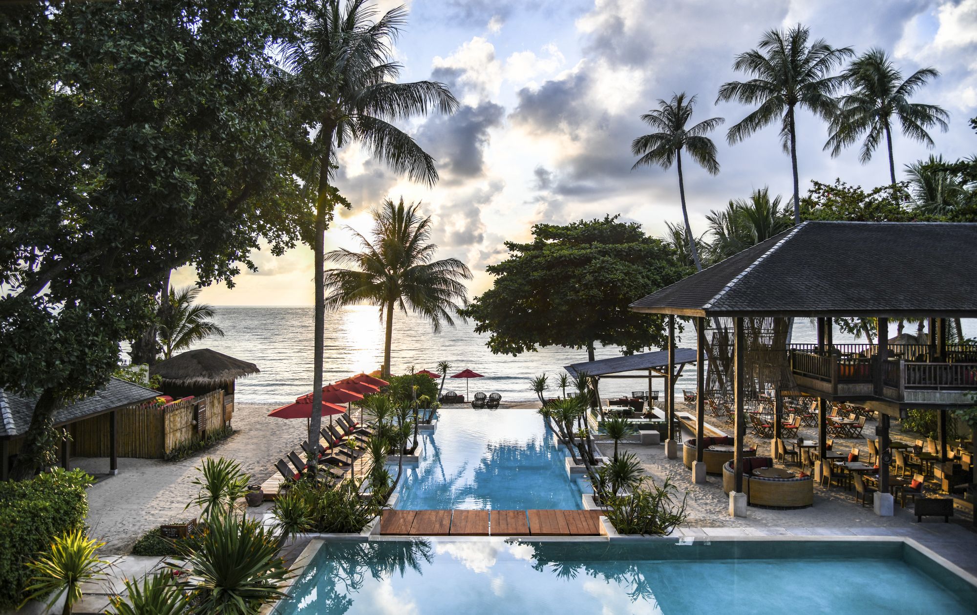 Anantara Rasananda Koh Phangan Villas à Ko Phangan:  Pool View in the evening