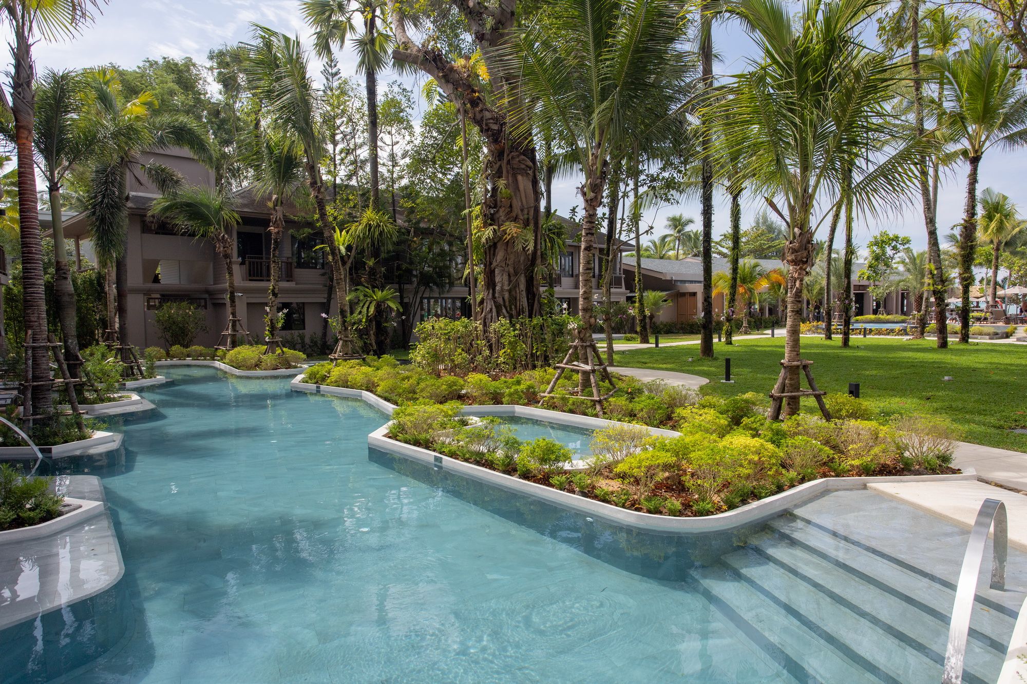La Flora Khao Lak: Seaside Wing Pool