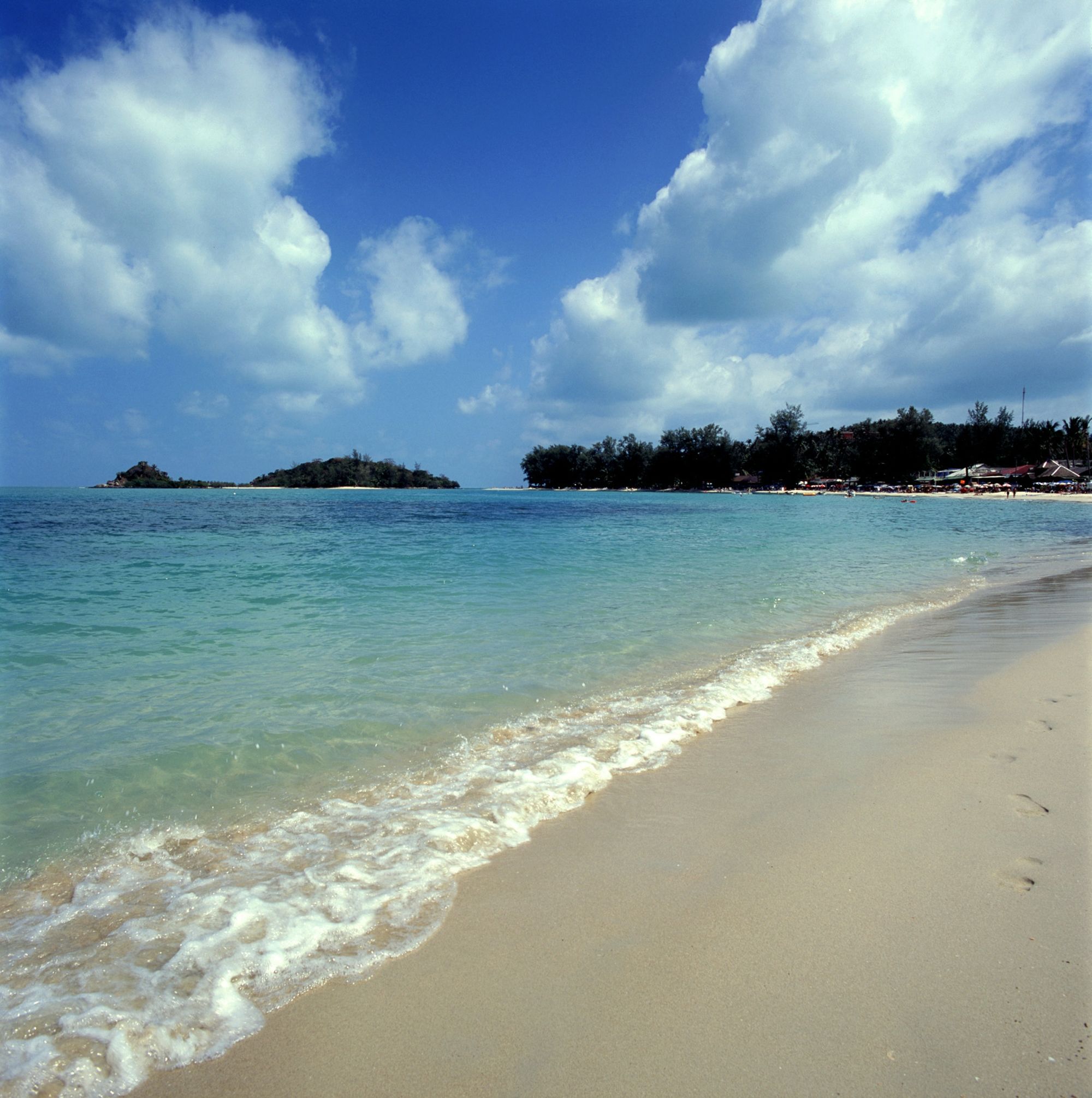 SALA Samui Choengmon Beach Resort in Ko Samui: beach: