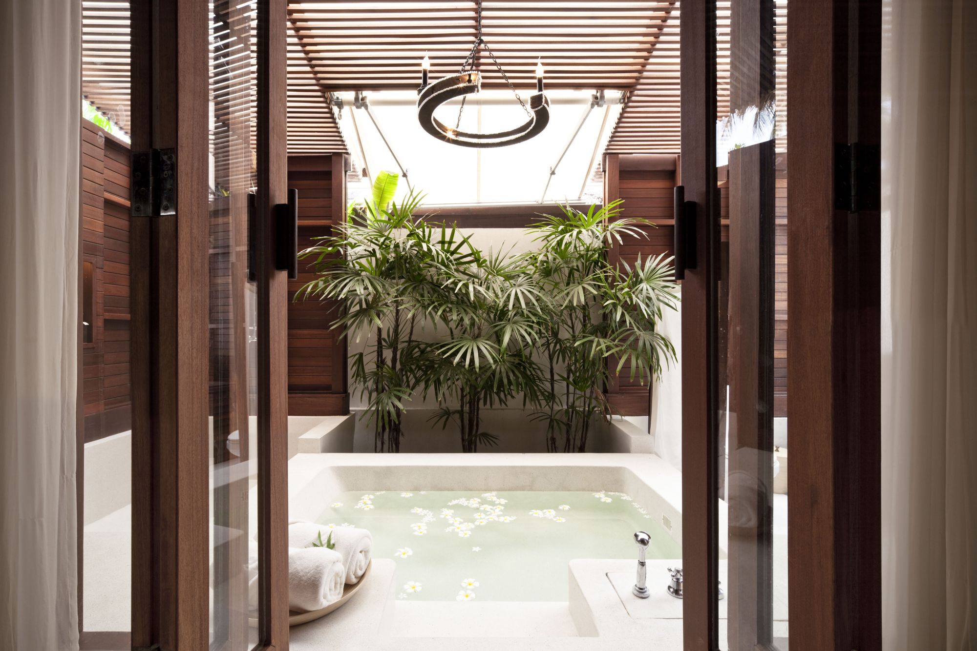 SALA Samui Choengmon Beach Resort in Ko Samui: Spa