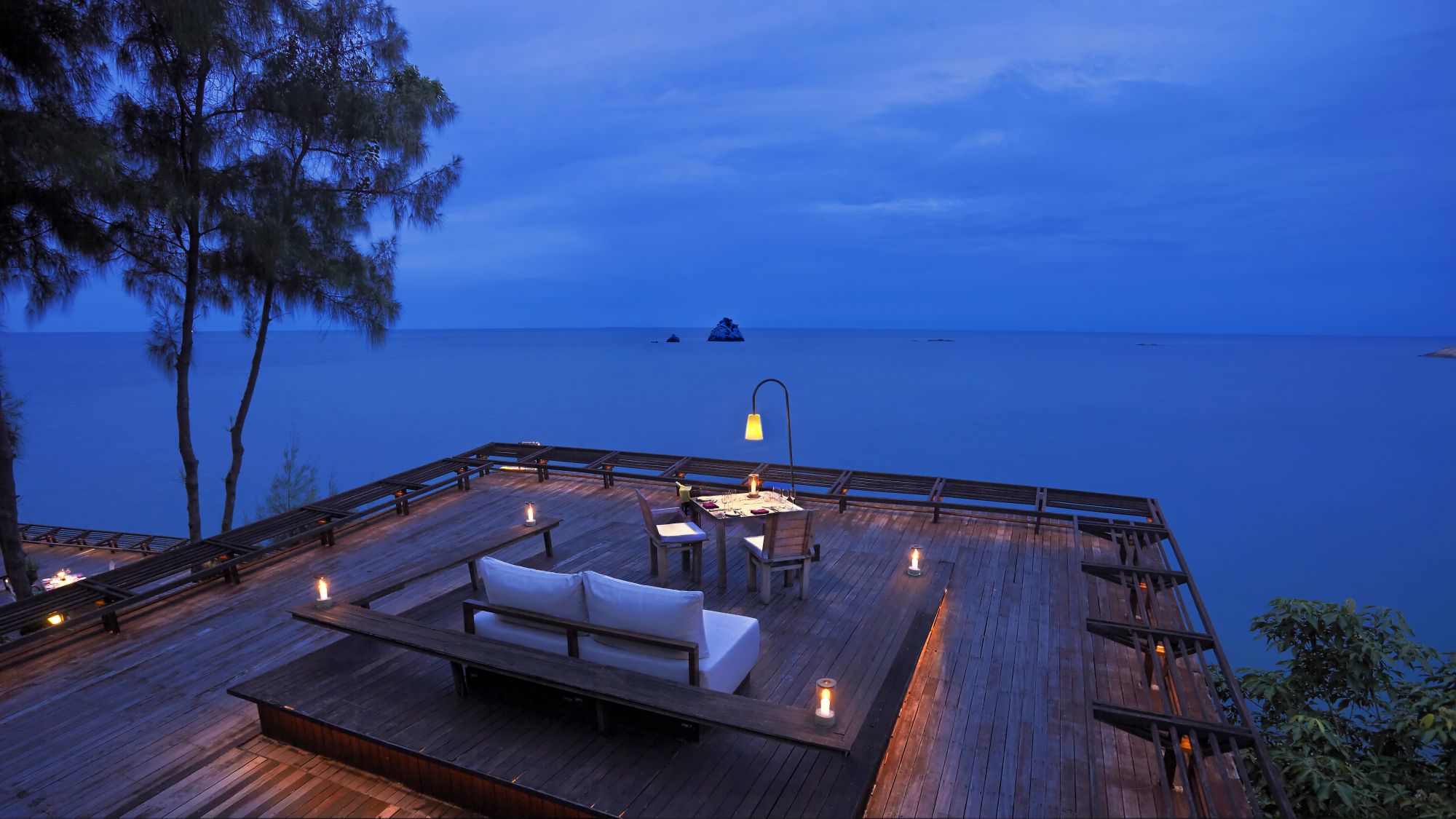 Six Senses Samui à Ko Samui: Dining on the Rocks Table 99