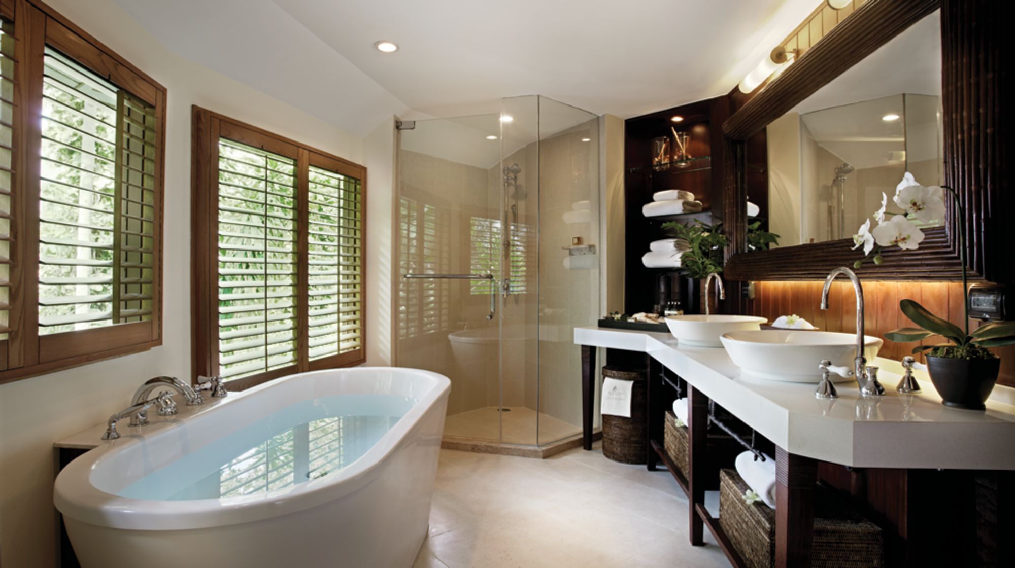 Rayavadee in Krabi: Deluxe Pavilion | Bathroom