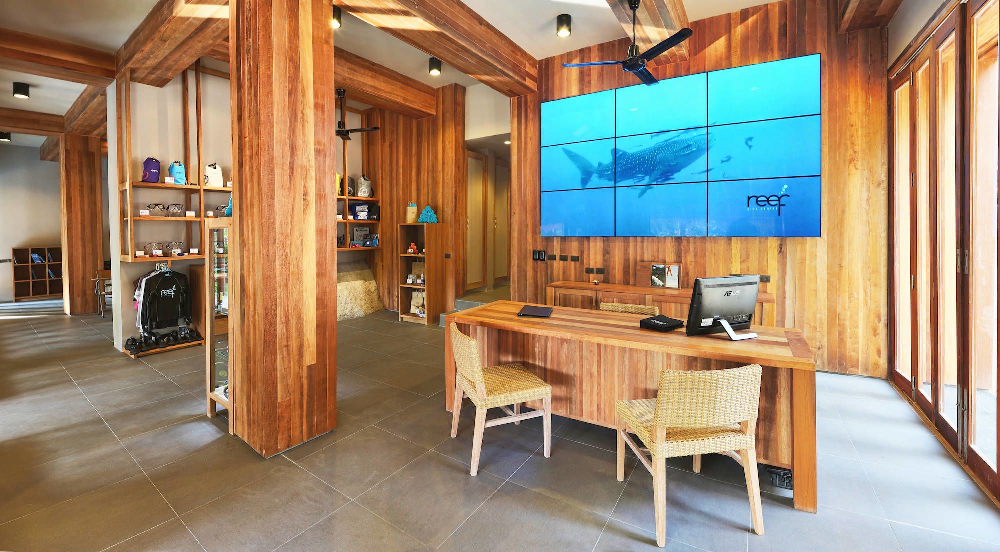 The Haad Tien Beach Resort in Ko Tao: Dive Shop