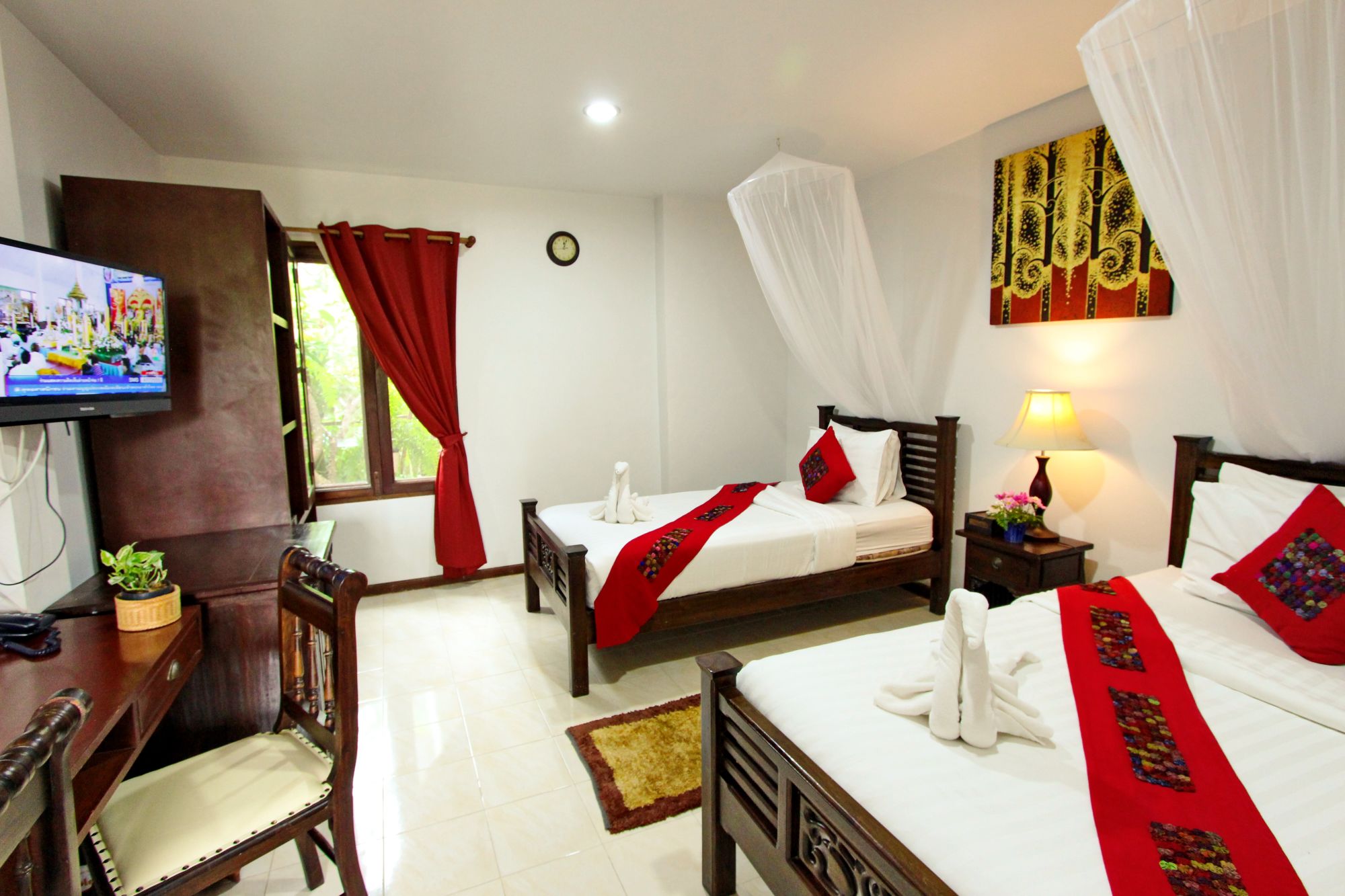 Shewe Wana Suite Resort in Chiang Mai:  Superior | Twin