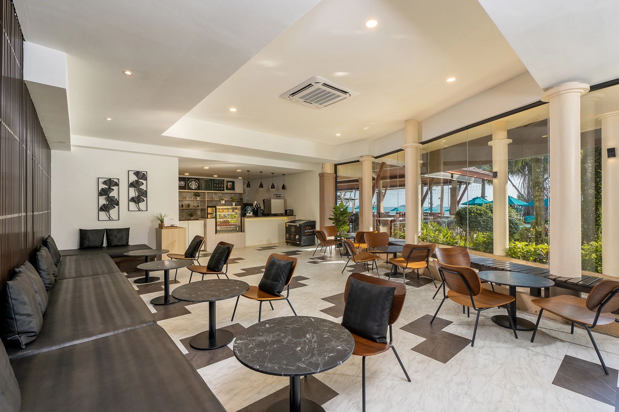 Koh Chang Paradise Resort & Spa in Ko Chang: LANi Café
