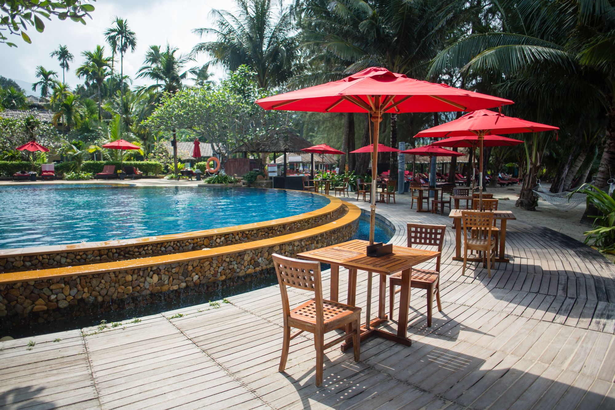 Centara Koh Chang Tropicana à Ko Chang:  Sea breeze pool