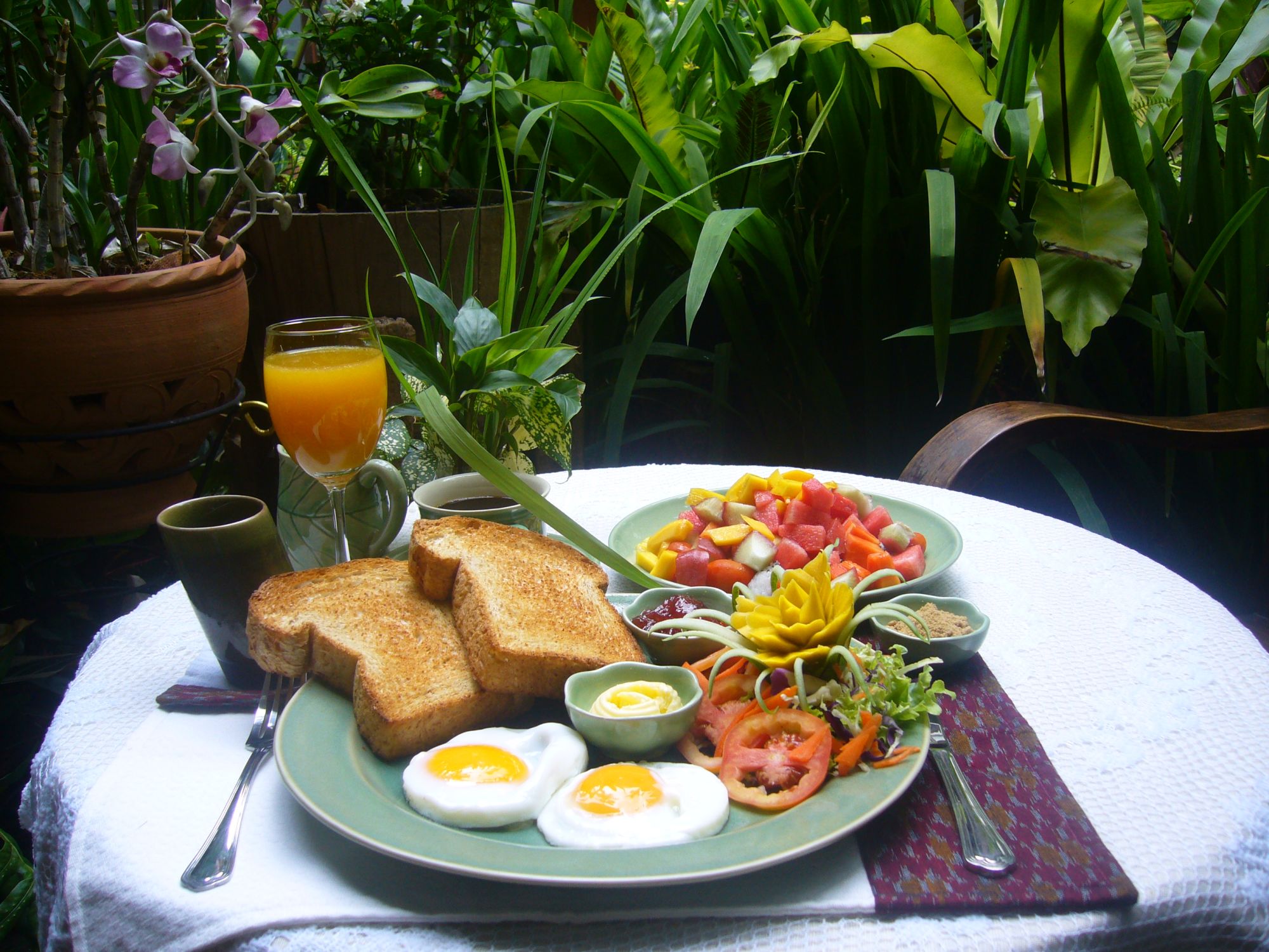 Shewe Wana Suite Resort in Chiang Mai:  breakfast
