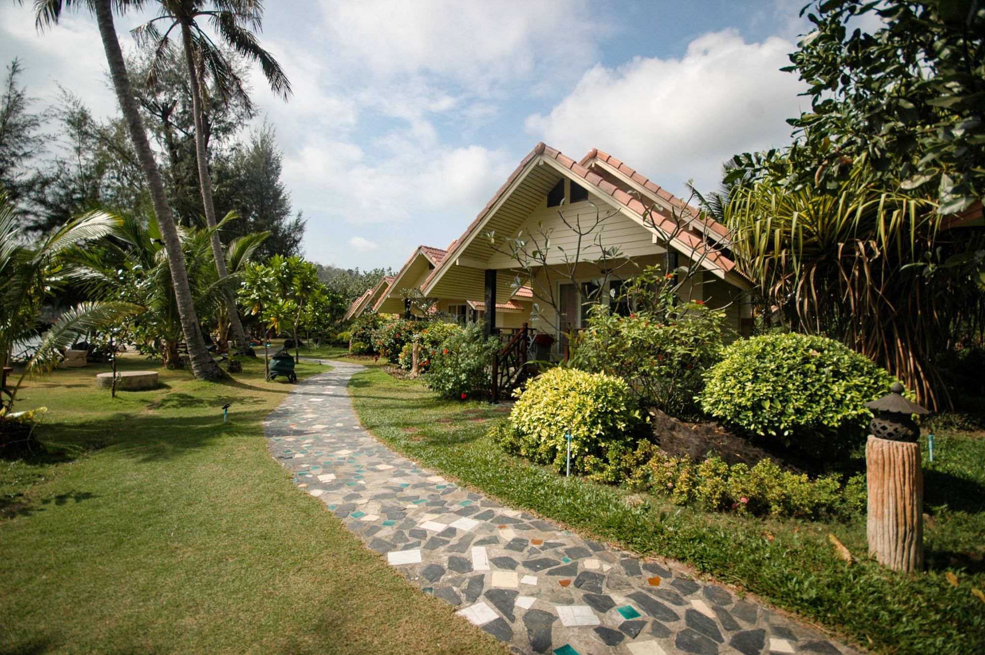 Koh Chang Paradise Resort & Spa in Ko Chang: Garden