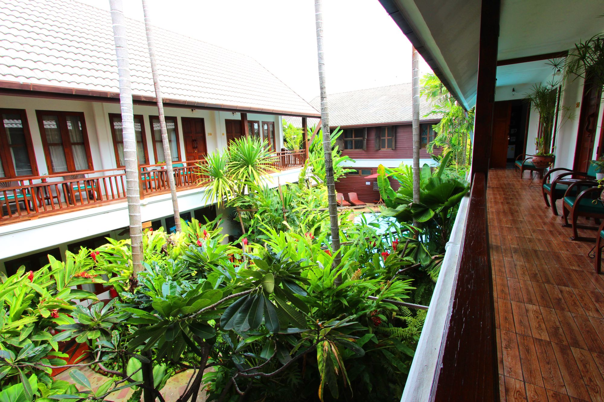 Shewe Wana Suite Resort in Chiang Mai:  Garden