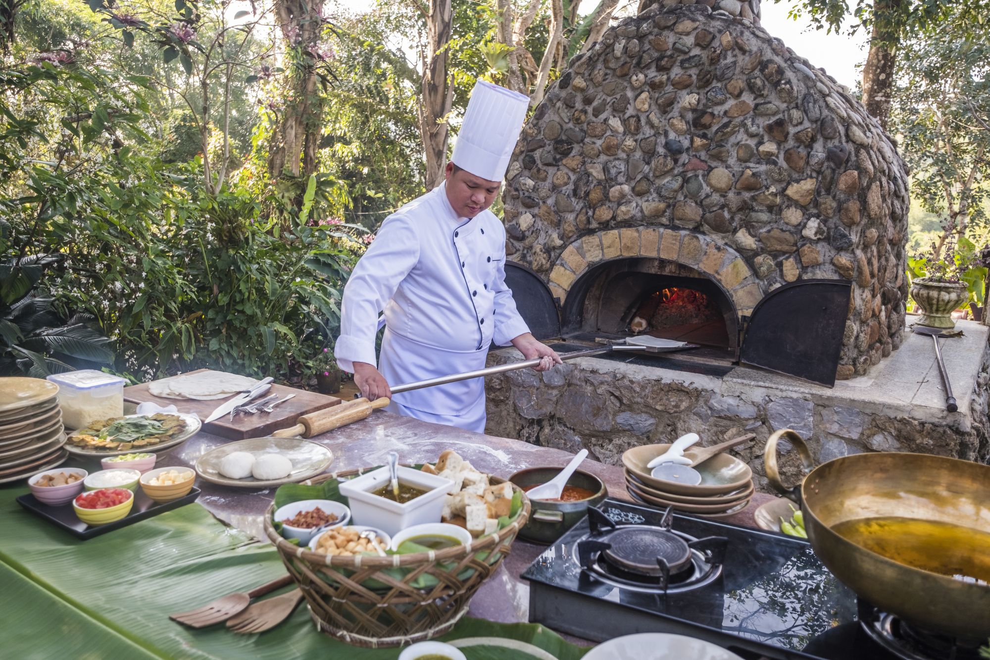 Phu Chaisai Mountain Resort in Mae Chan: cooking