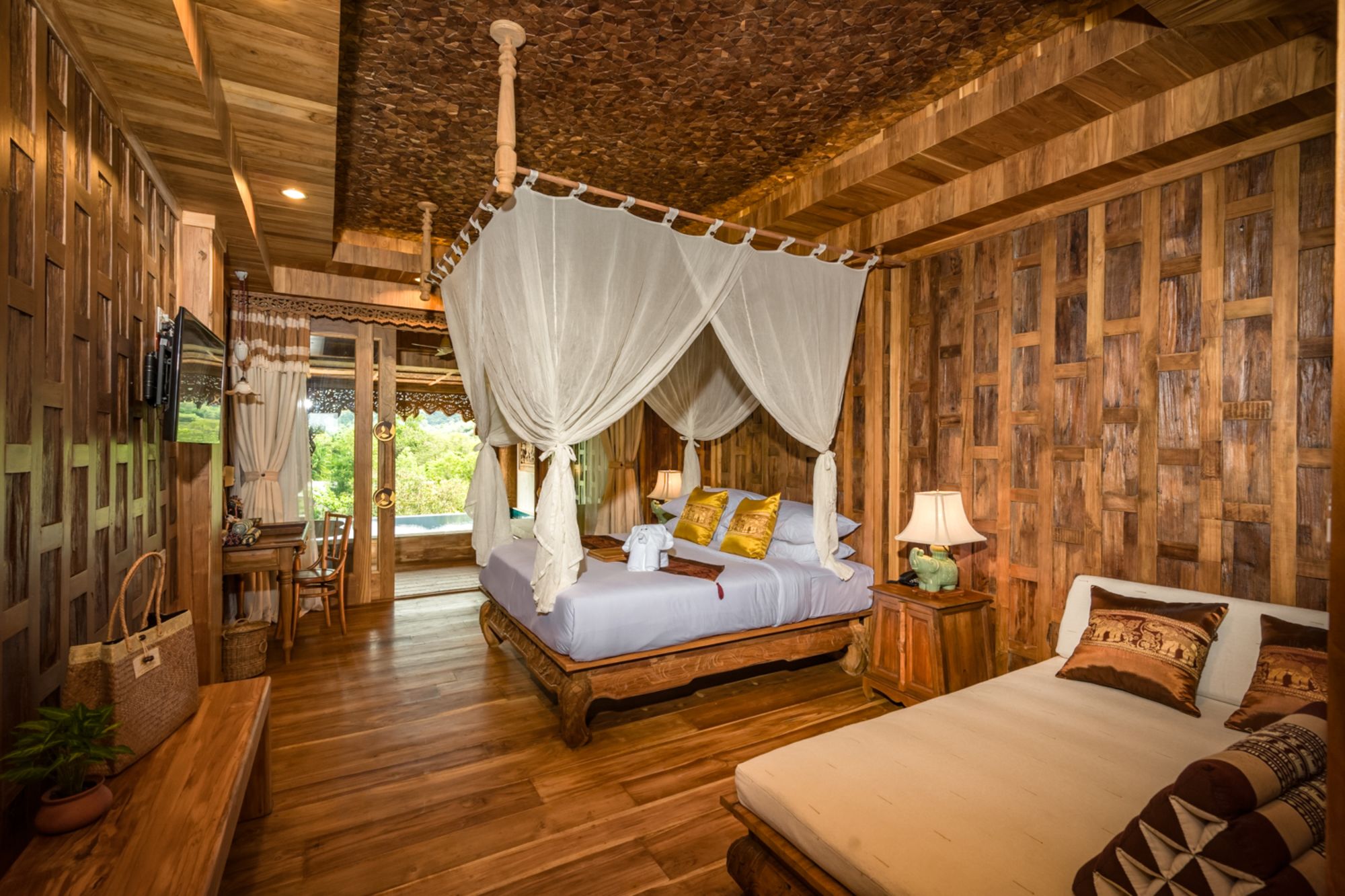 Santhiya Tree Koh Chang Resort à Ko Chang: Pool Suite Water View (Building)