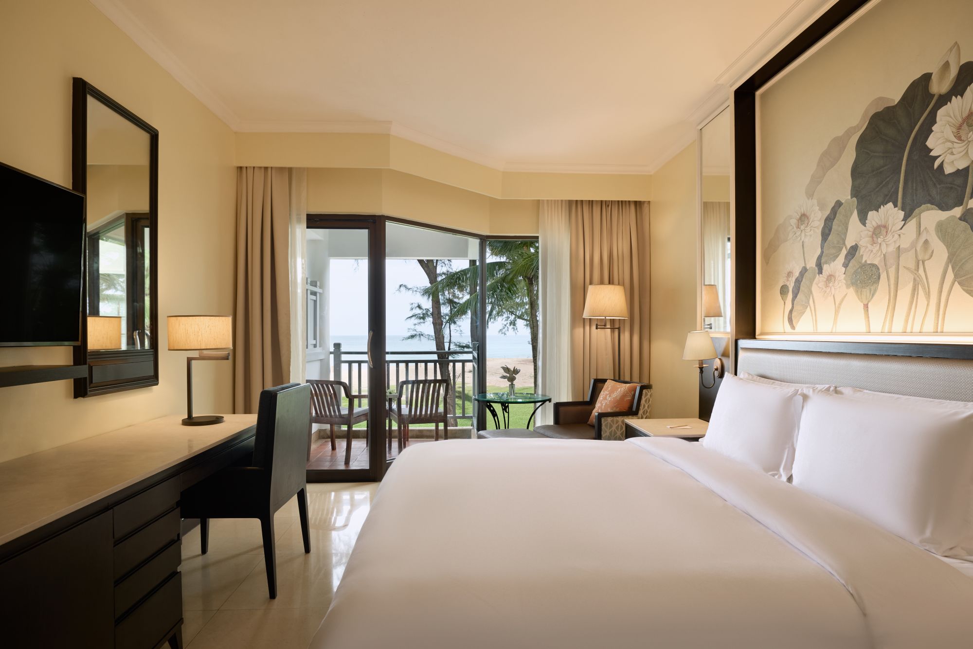 Dusit Thani Laguna Phuket: Premier Ocean Front