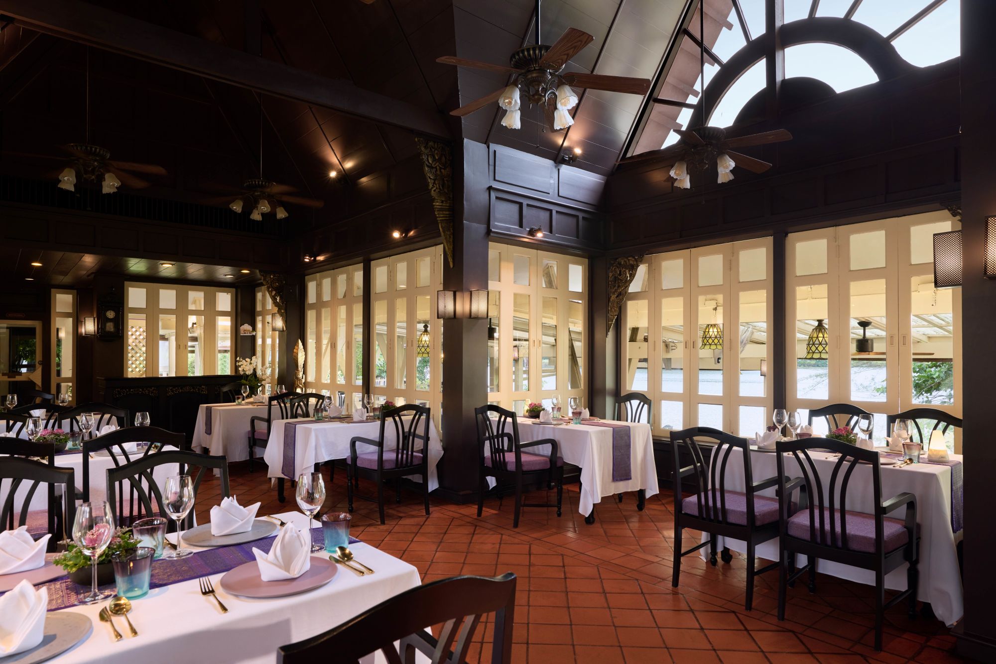 Dusit Thani Laguna Phuket: Restaurant Benjarong