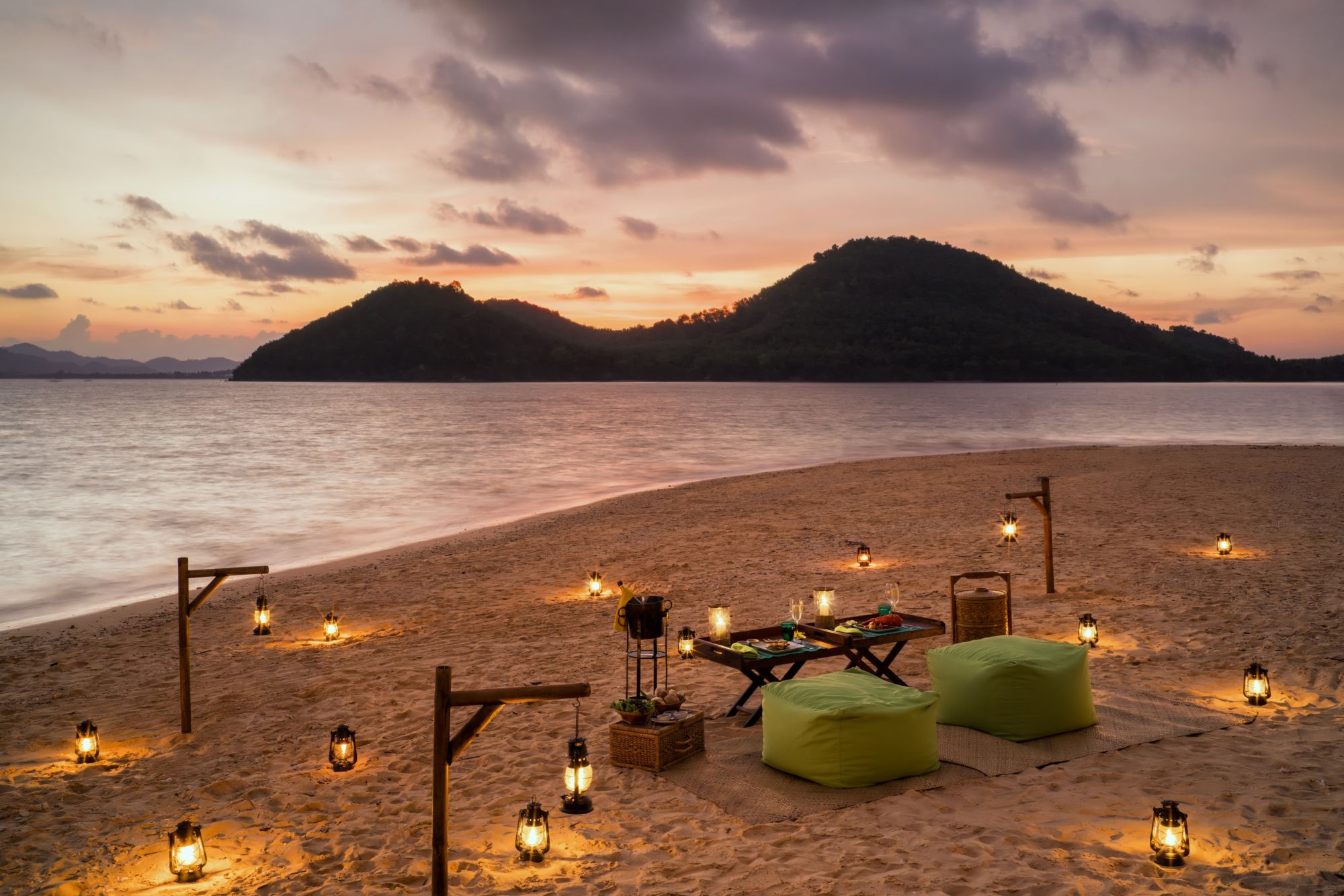 Six Senses Yao Noi à Ko Yao: beach: f&b: Island sunset BBQ