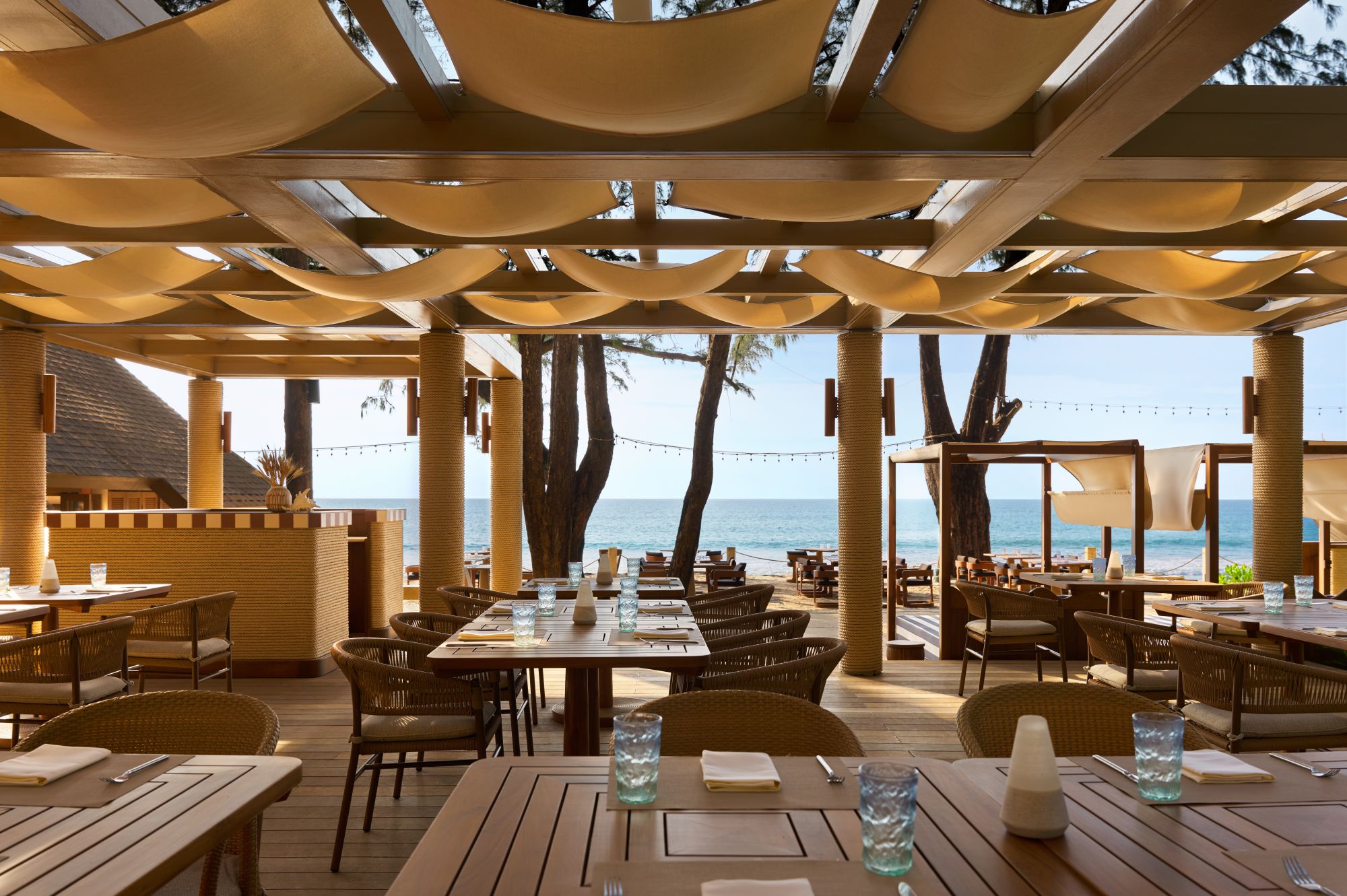 Dusit Thani Laguna Phuket: Casuarina Restaurant