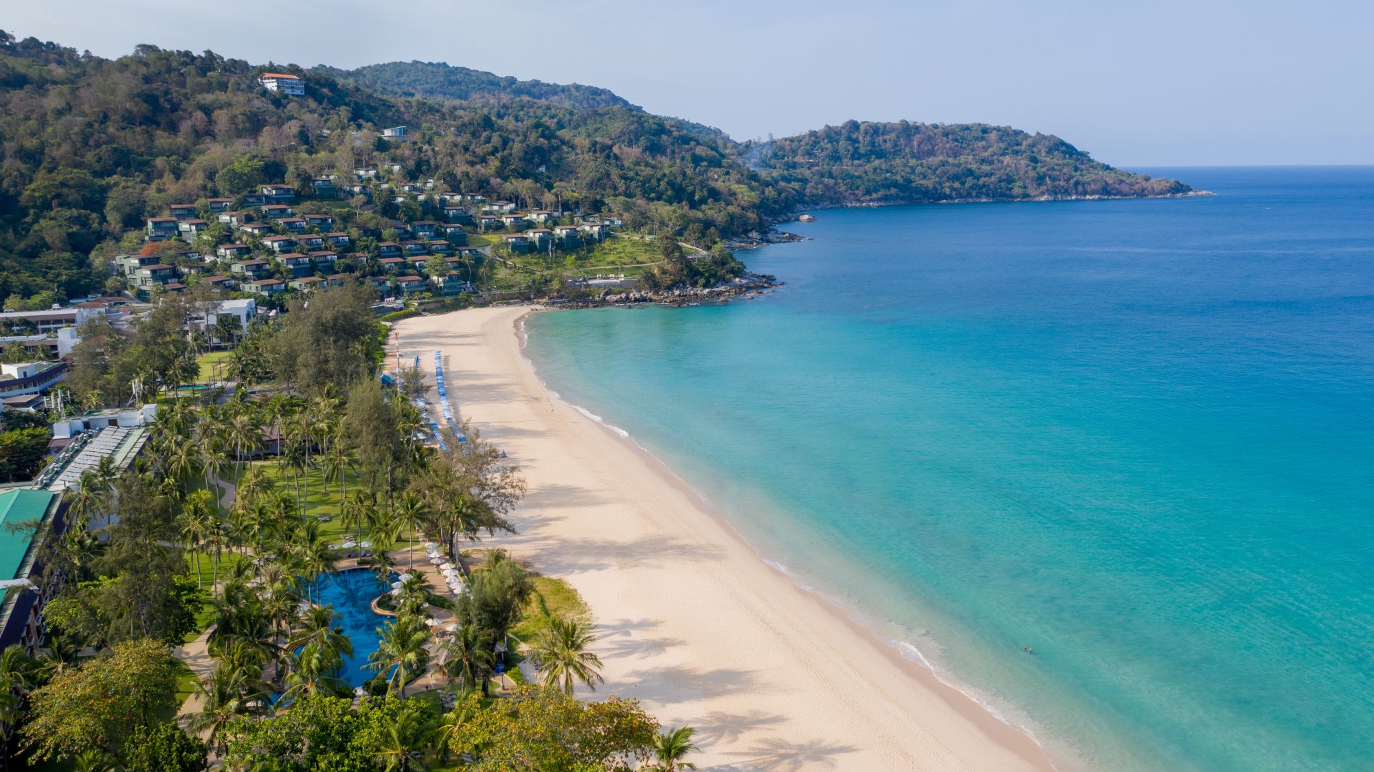 Katathani Phuket Beach Resort: Beach Area