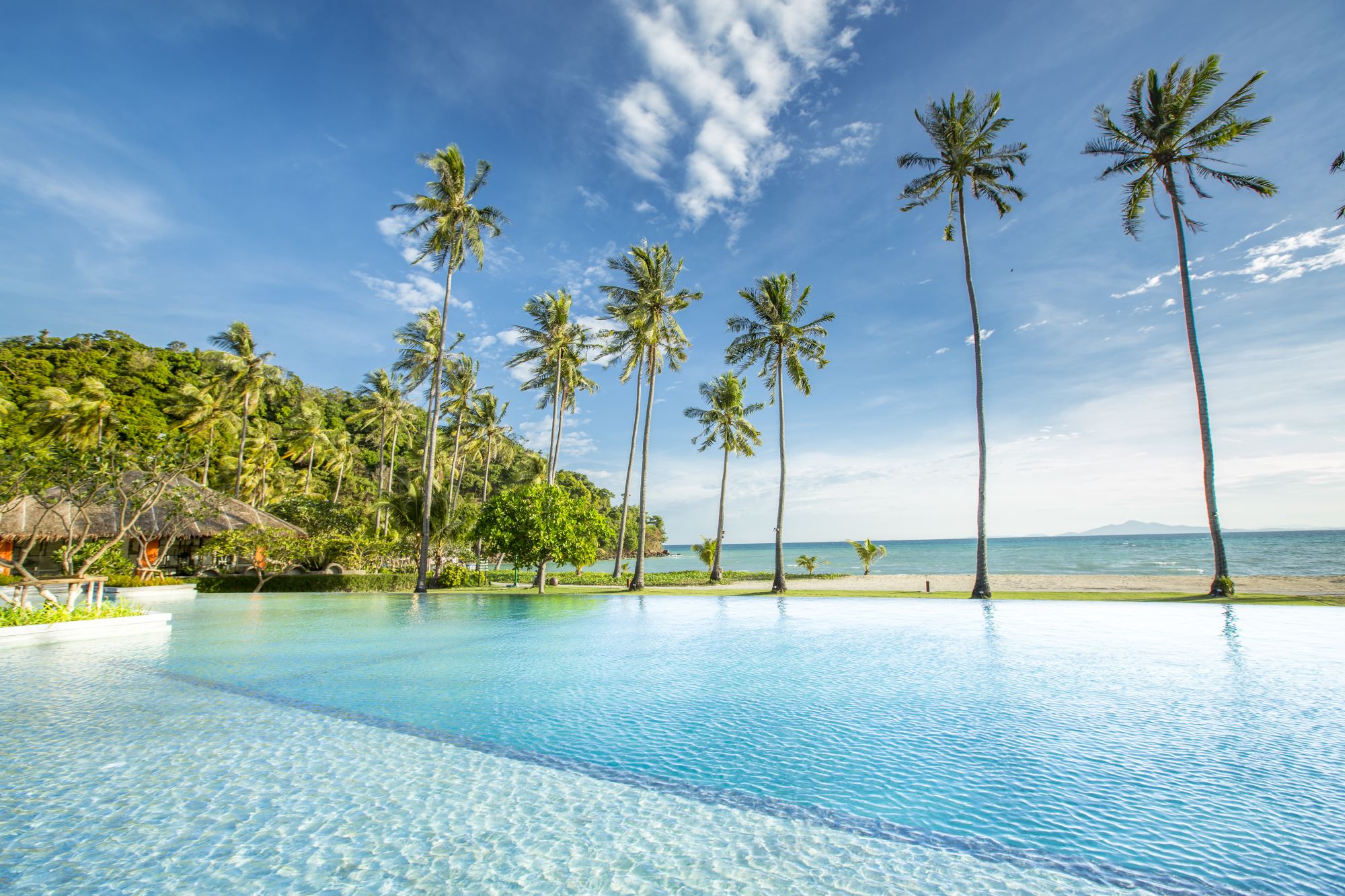 SAii Phi Phi Island Village in Ko Phi Phi: Infinity Pool