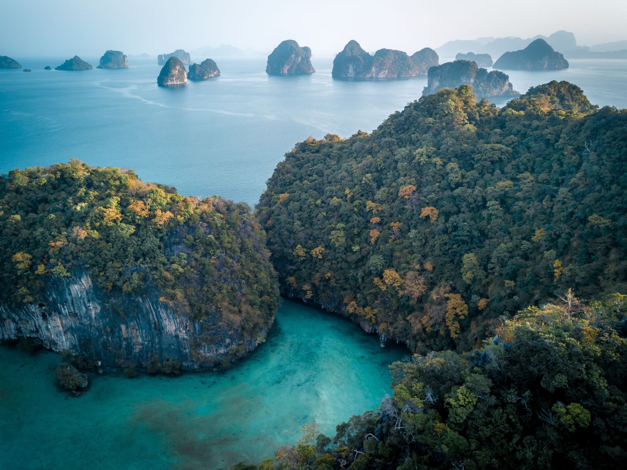 Six Senses Yao Noi à Ko Yao:  Iconic limestone karsts of Phang Nga Bay