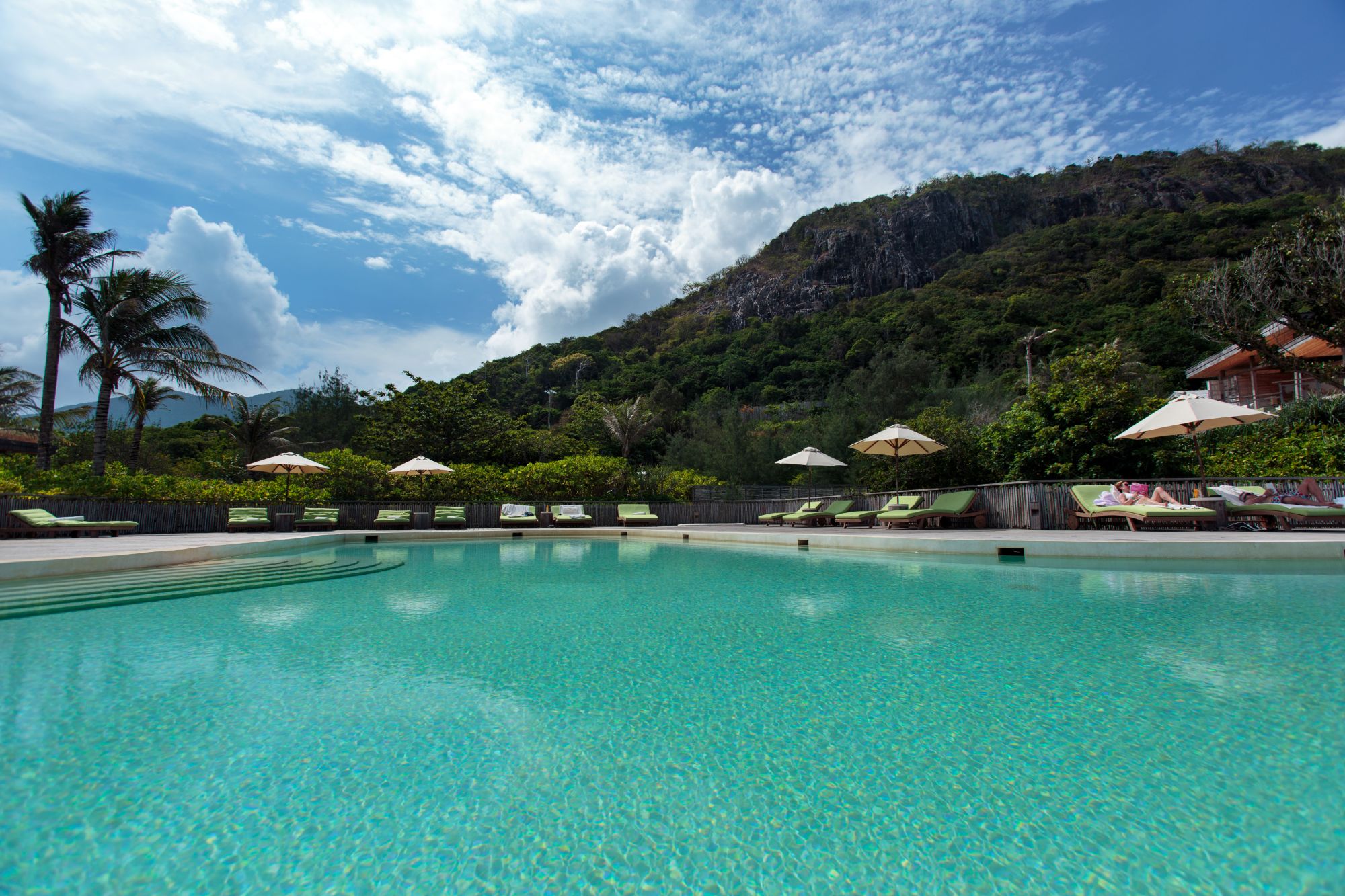 Six Senses Con Dao: Main Swimming Pool