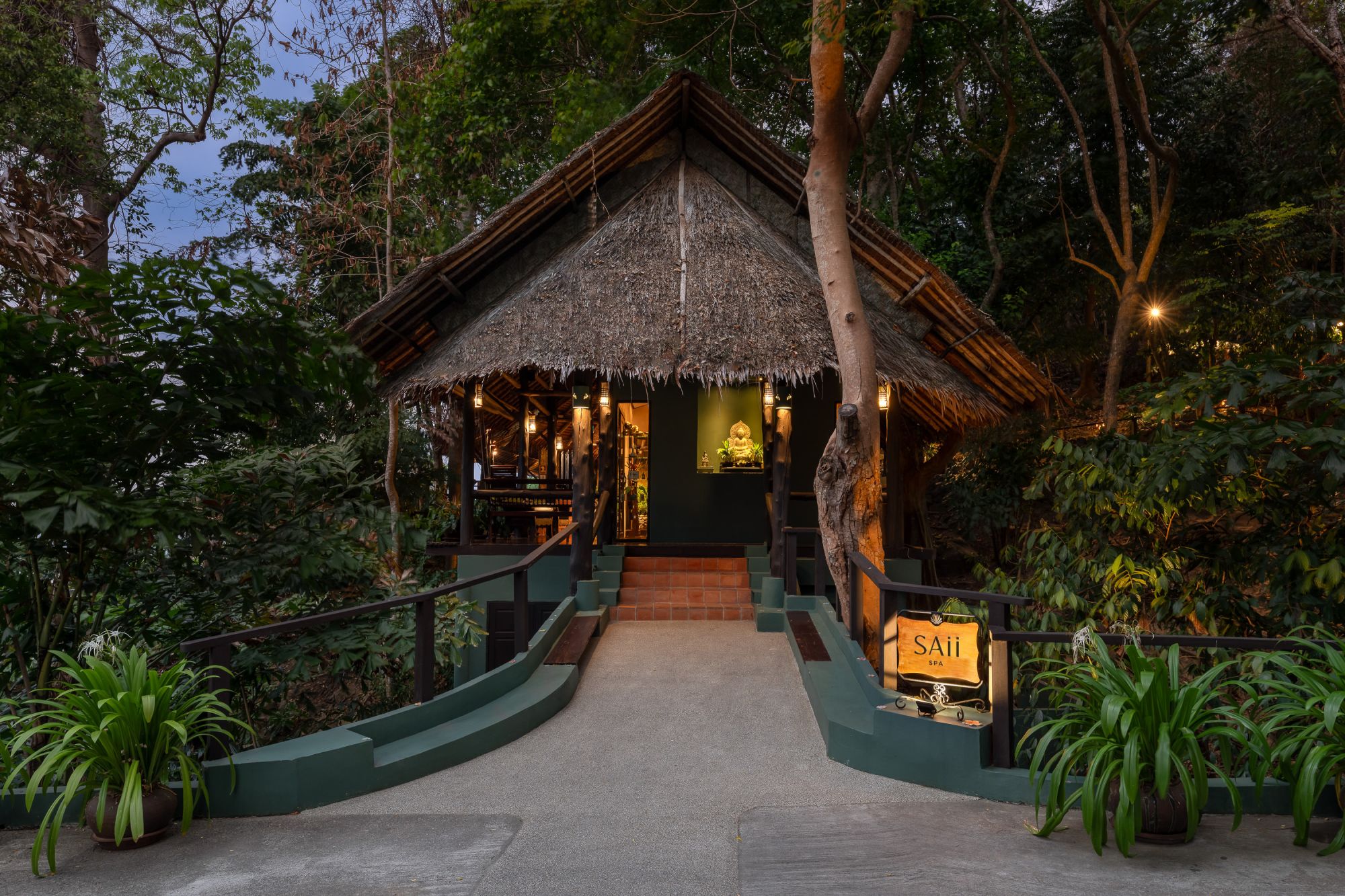 SAii Phi Phi Island Village in Ko Phi Phi: Lèn Forest Spa