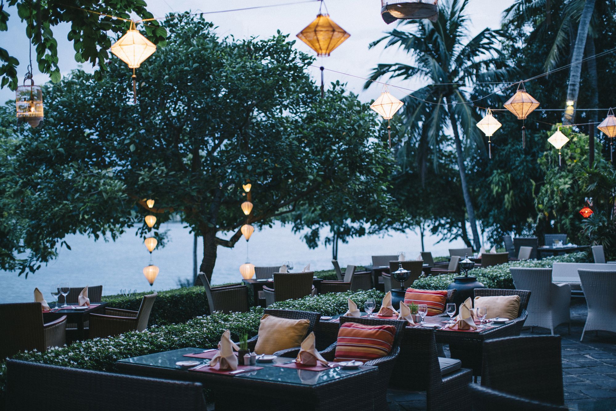 Anantara Hoi An Resort: Hoi An Riverside Restaurant