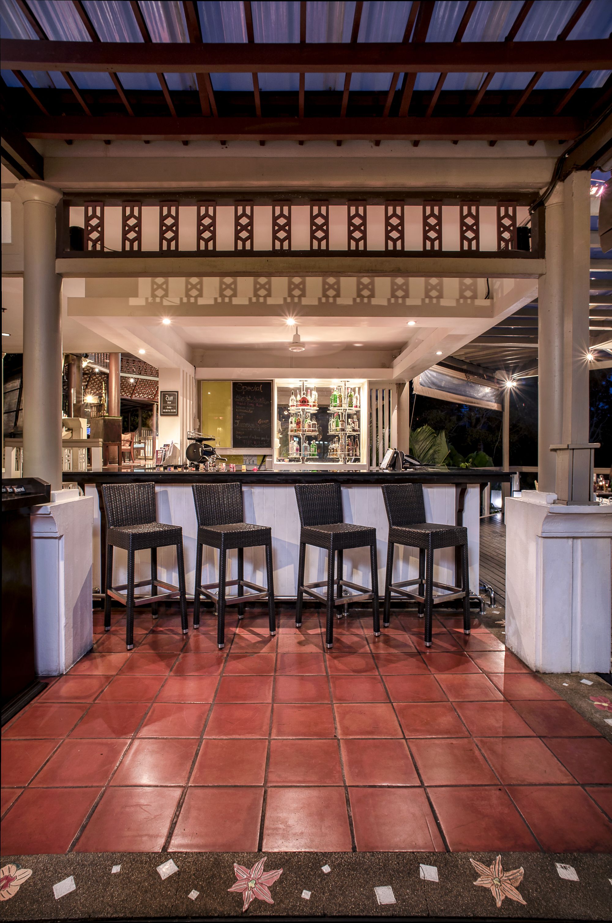 Centara Villas Phuket: The Cliff Restaurant