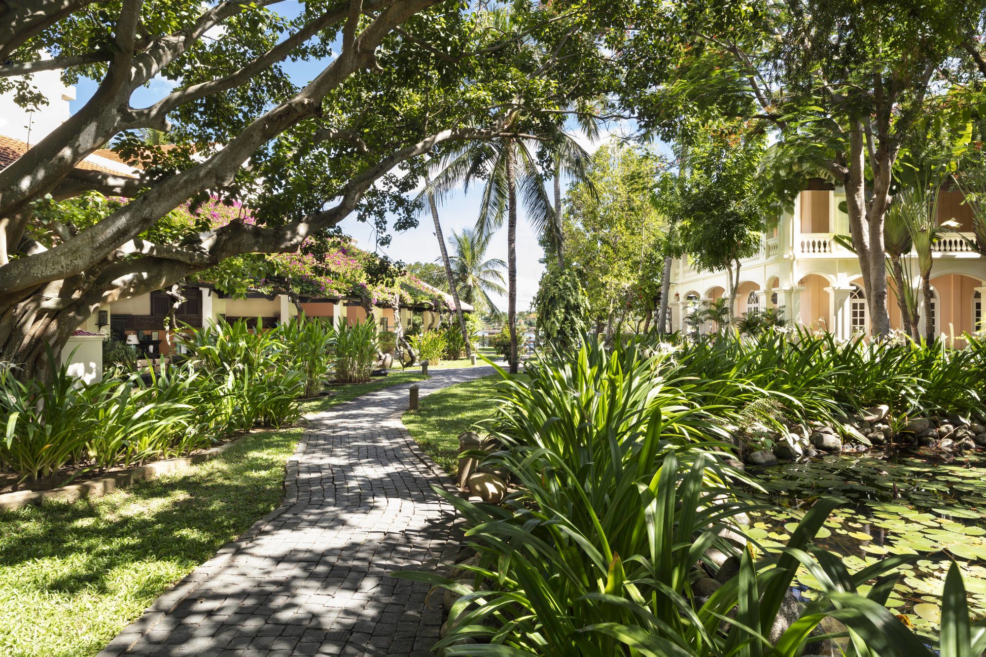 Anantara Hoi An Resort: Pathway to the River