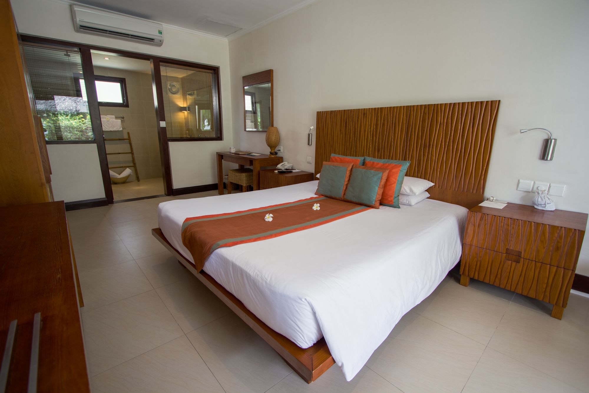 Blue Ocean Resort in Phan Thiet: Garden View Bungalow