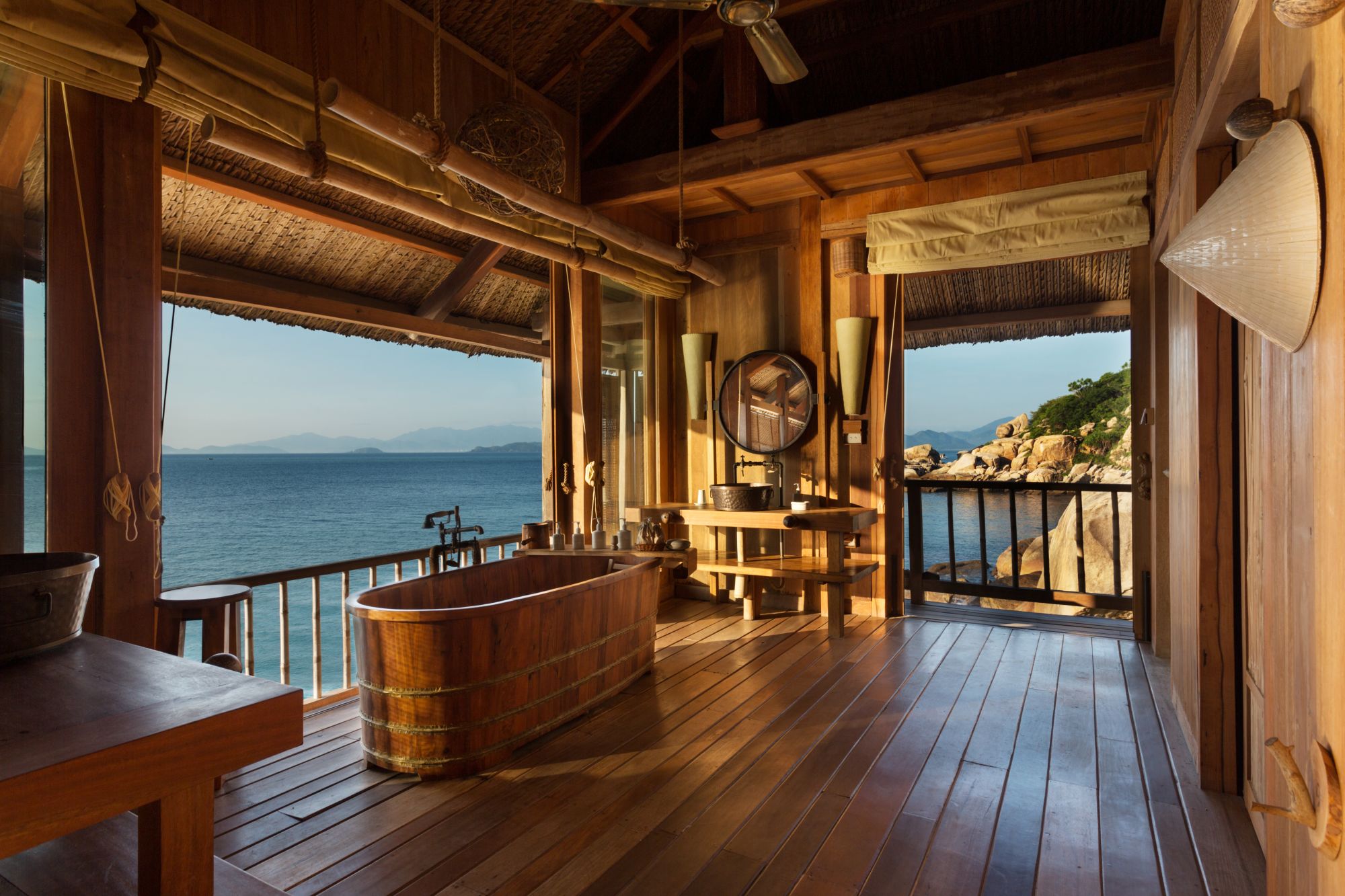 Six Senses Ninh Van Bay in Nha Trang: Rock Pool Villa | Bathroom