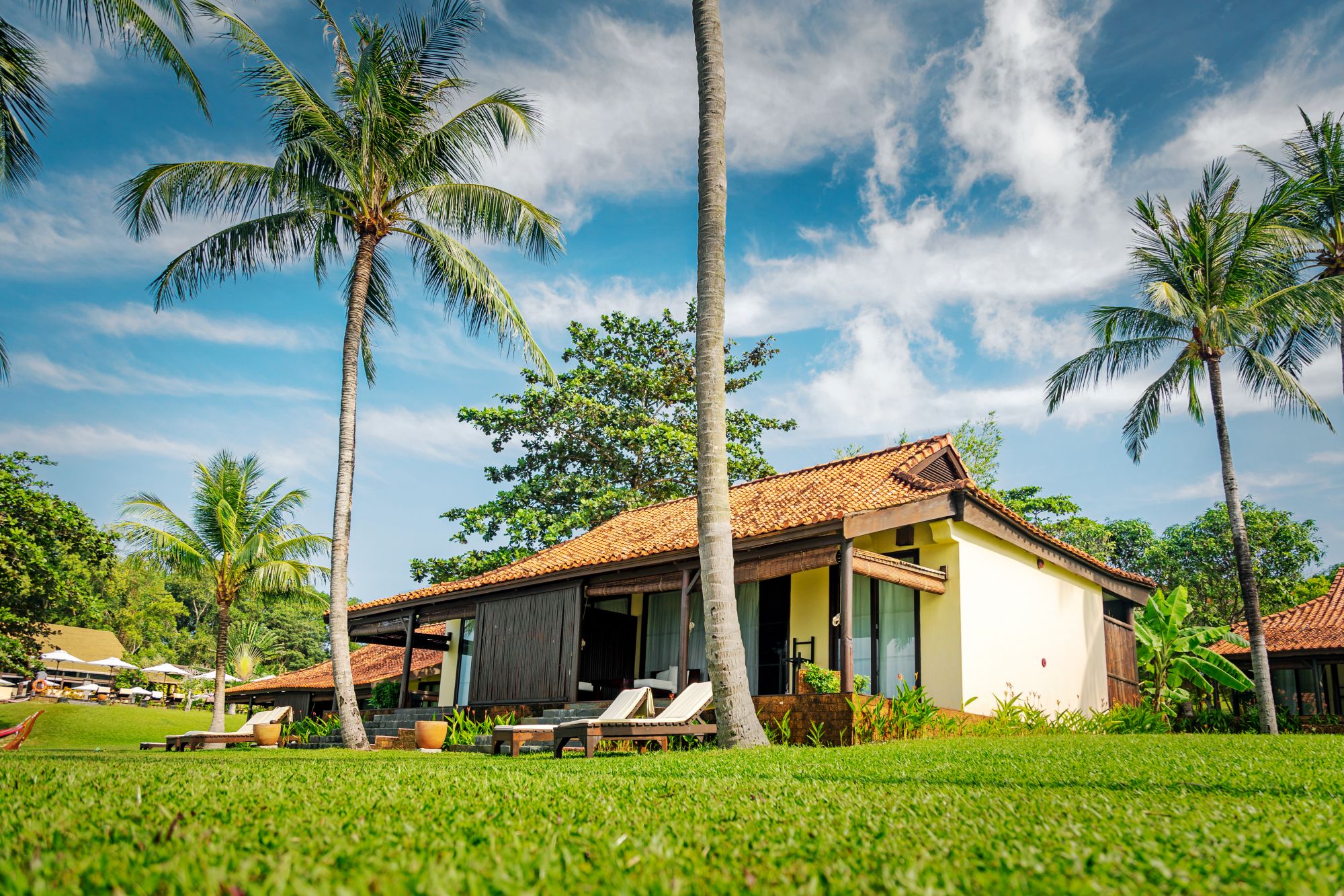 Chen Sea Resort & Spa in Phu Quoc: Beachfront Villa