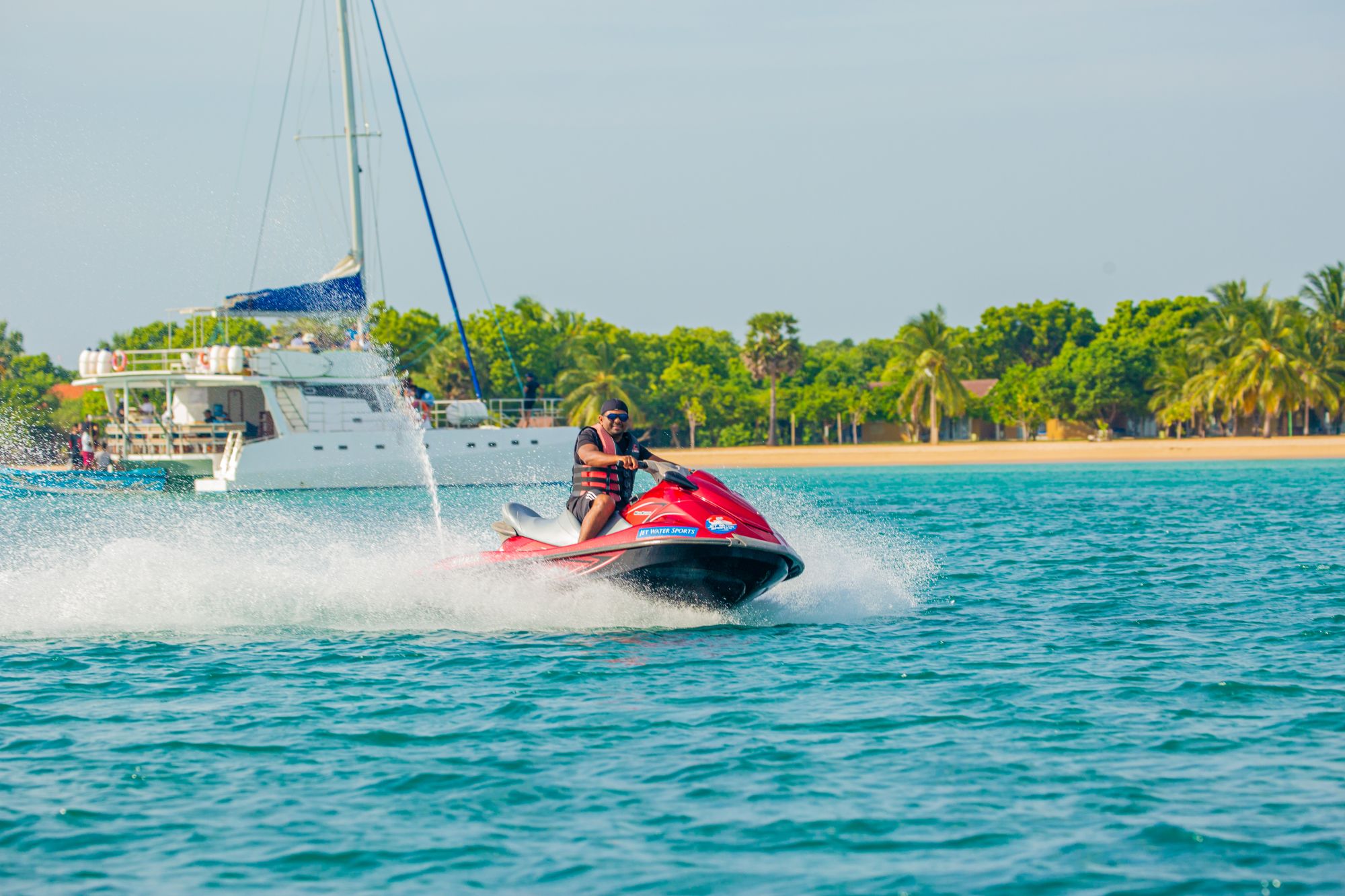 Amaya Beach à Passekudah: Jetski