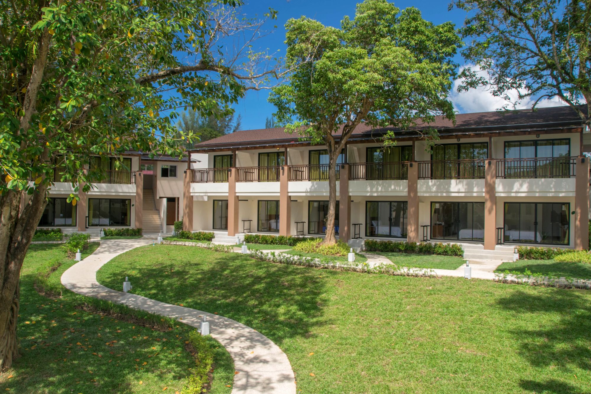 The Leaf Oceanside by Katathani in Khao Lak:  Leaf Room