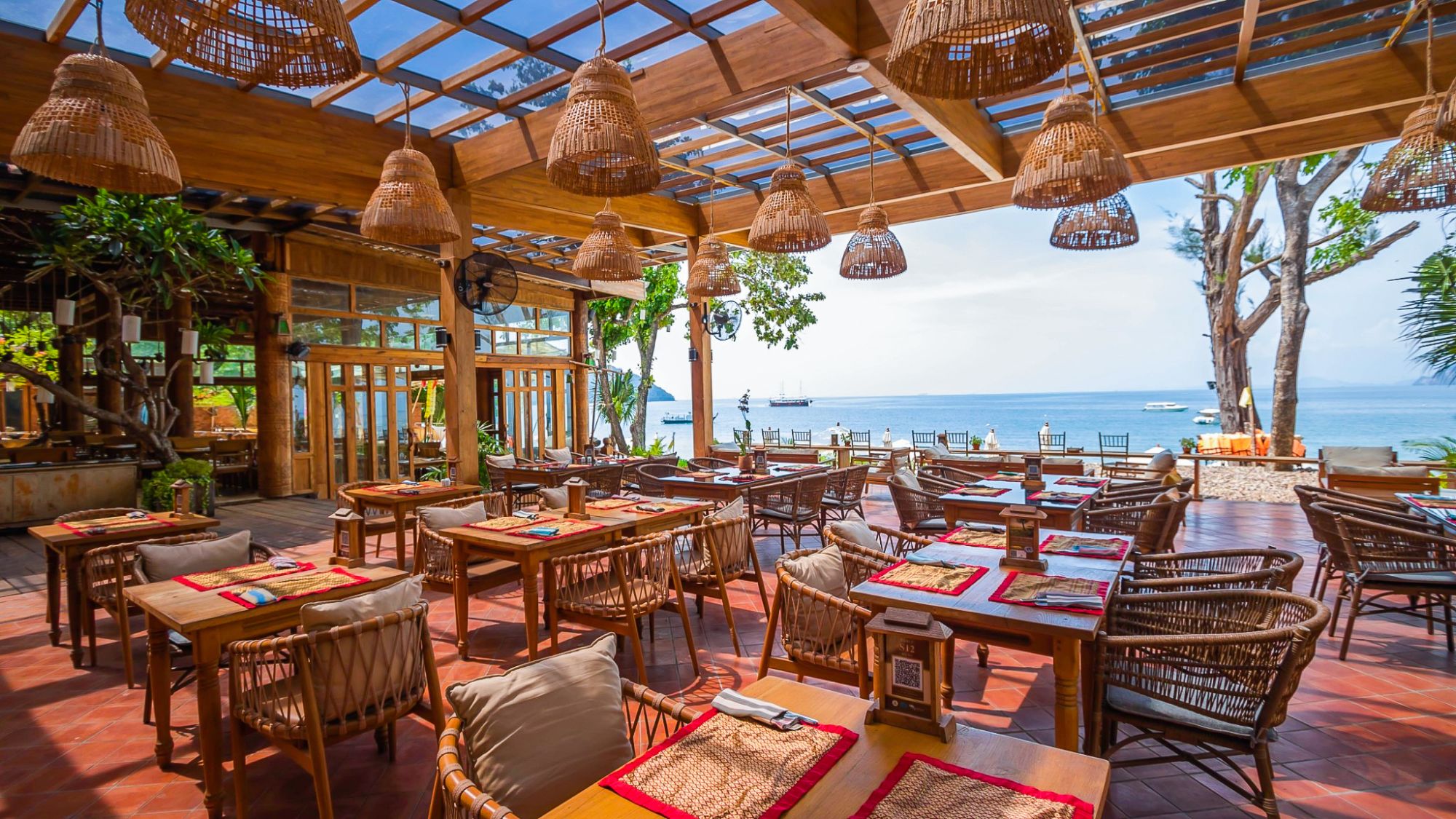 Santhiya Koh Yao Yai Resort & Spa in Ko Yao:  By The Sea Restaurant & Bar