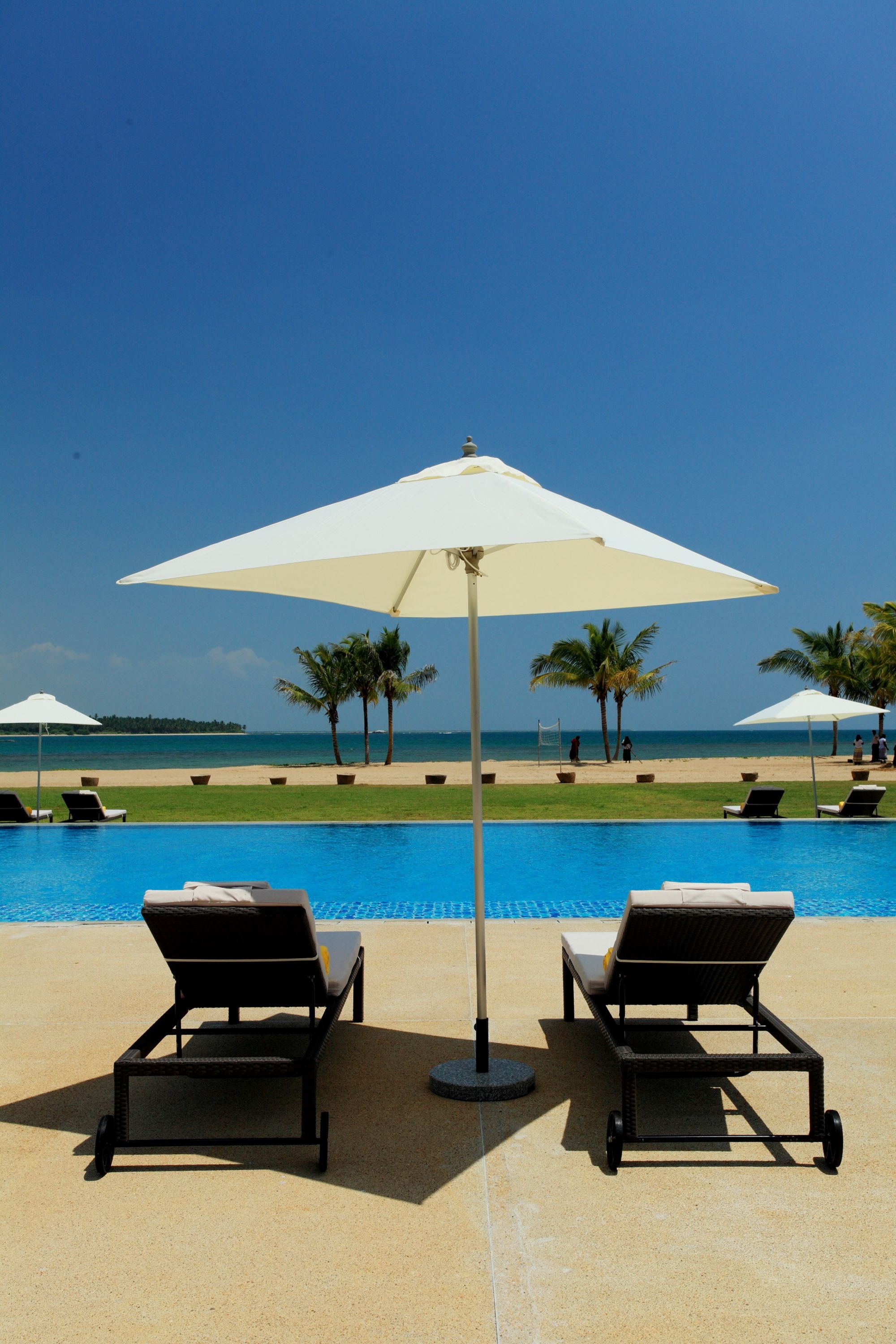 Amaya Beach à Passekudah: pool:
