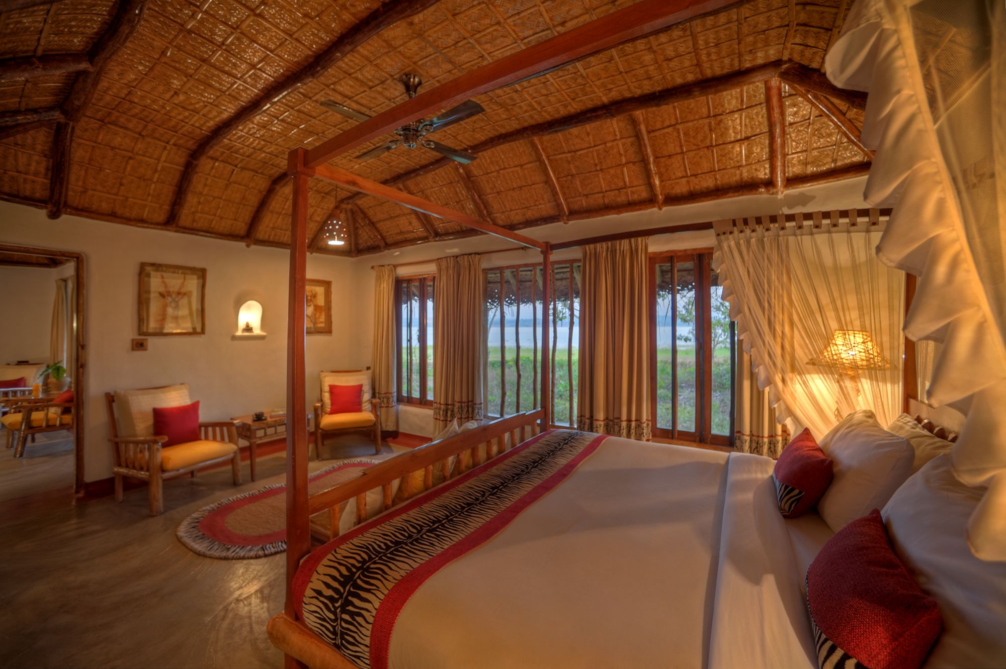 Evolve Back Kuruba Safari Lodge in Nagarhole Nationalpark: Pool Hut | Bedroom